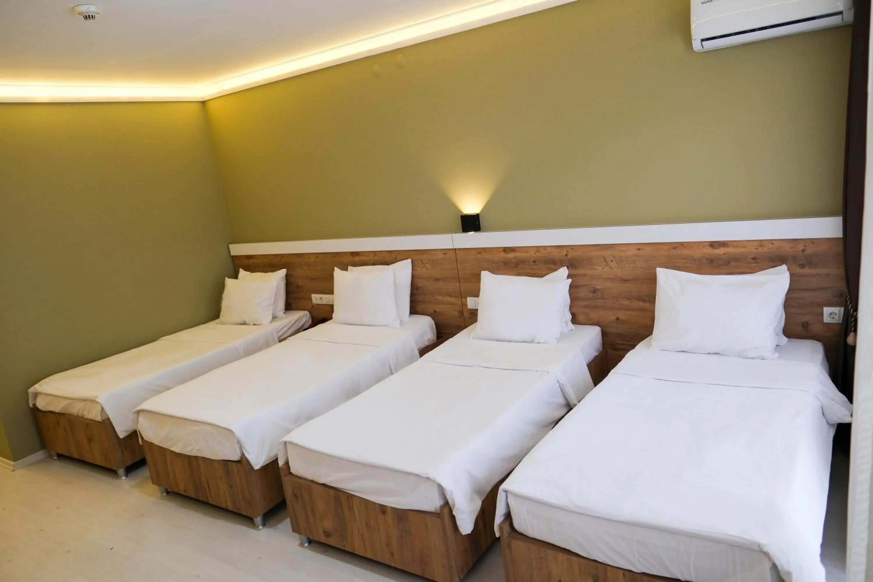 Bed in Altayhan Otel