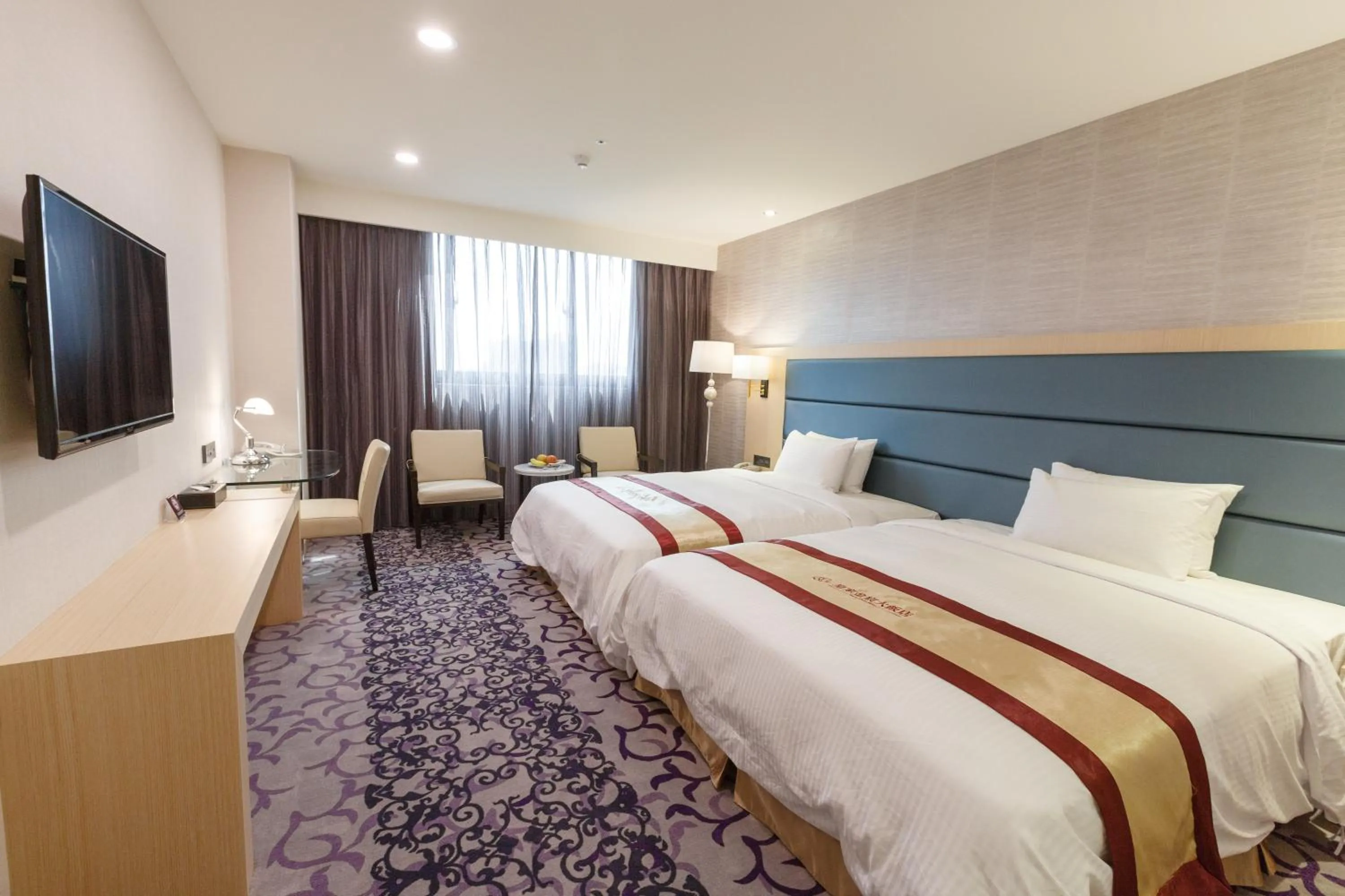 bunk bed, Bed in Royal Gold Hotel