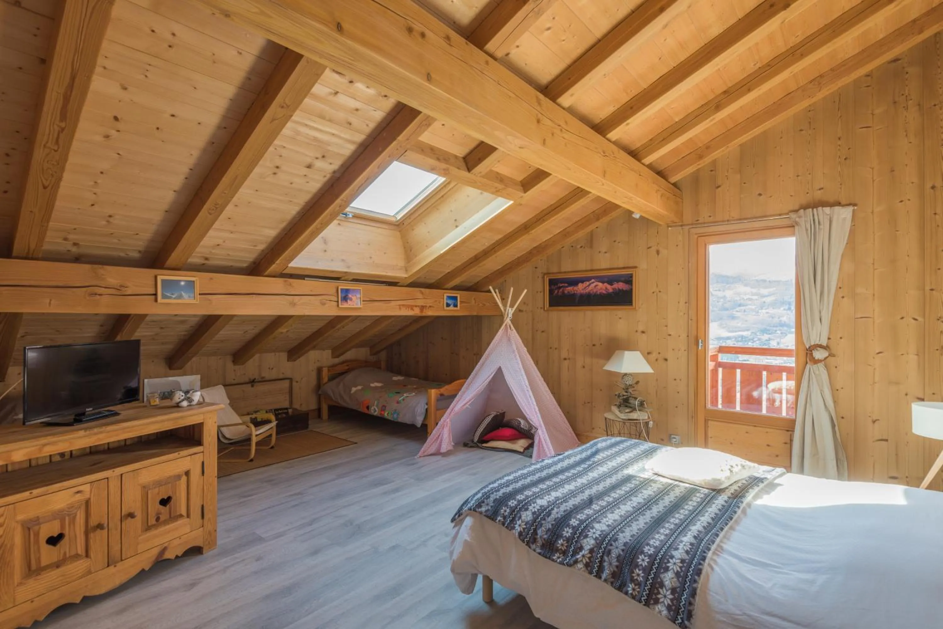 Bed in Chantemerle 1741, chambres d'hôtes à la montagne