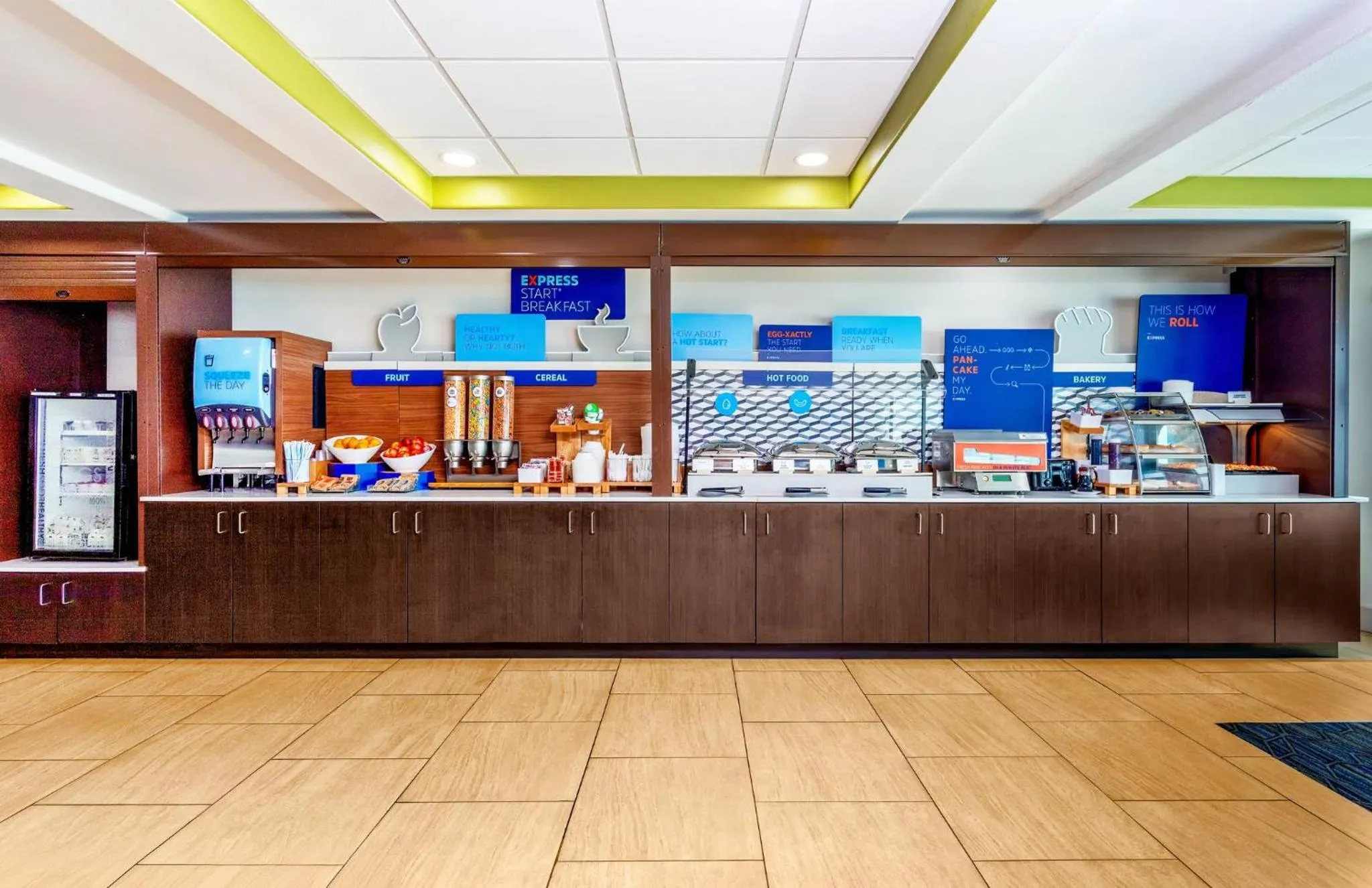 Breakfast in Holiday Inn Express Hotel & Suites Jacksonville-Blount Island by IHG