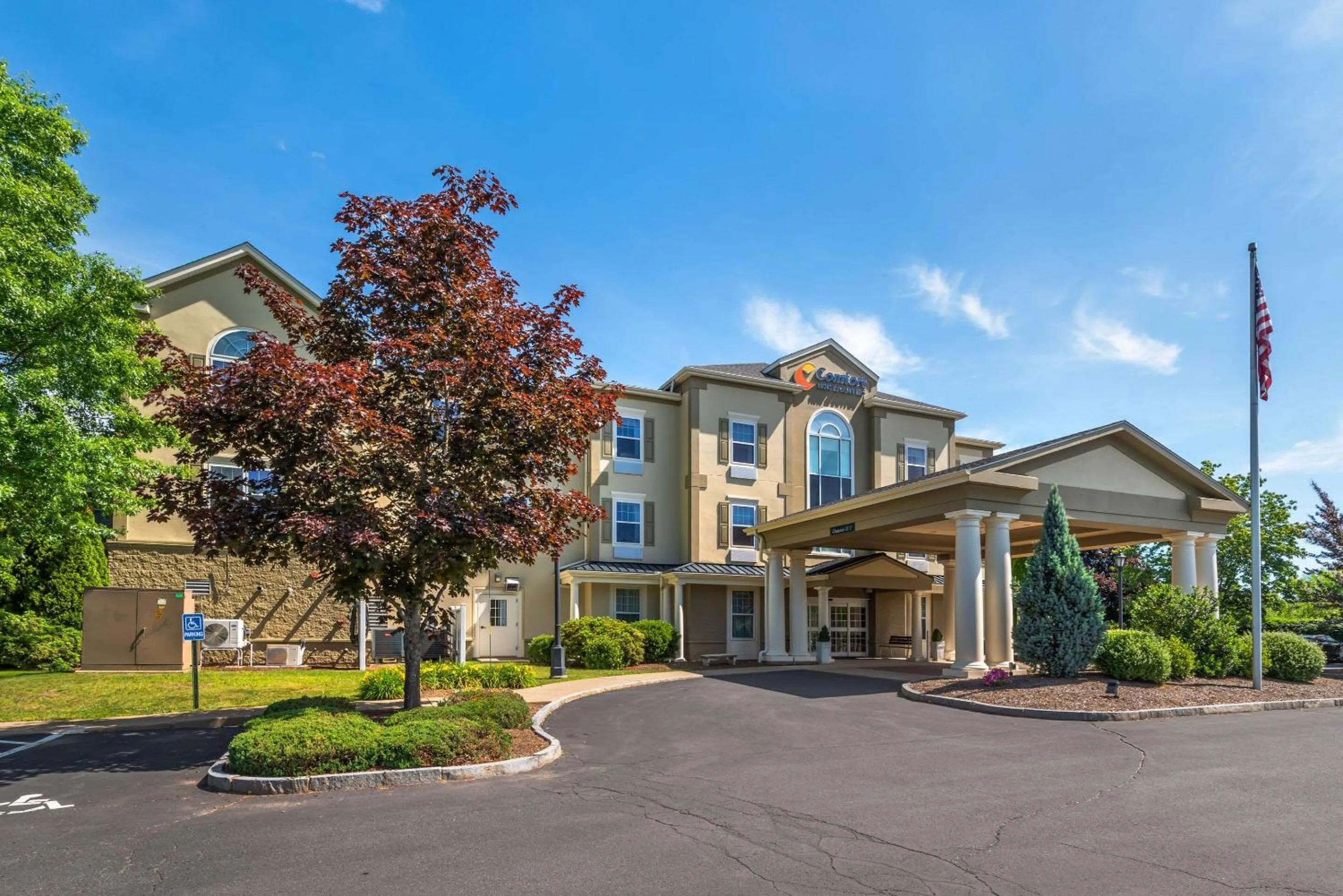 Property building in Comfort Inn & Suites