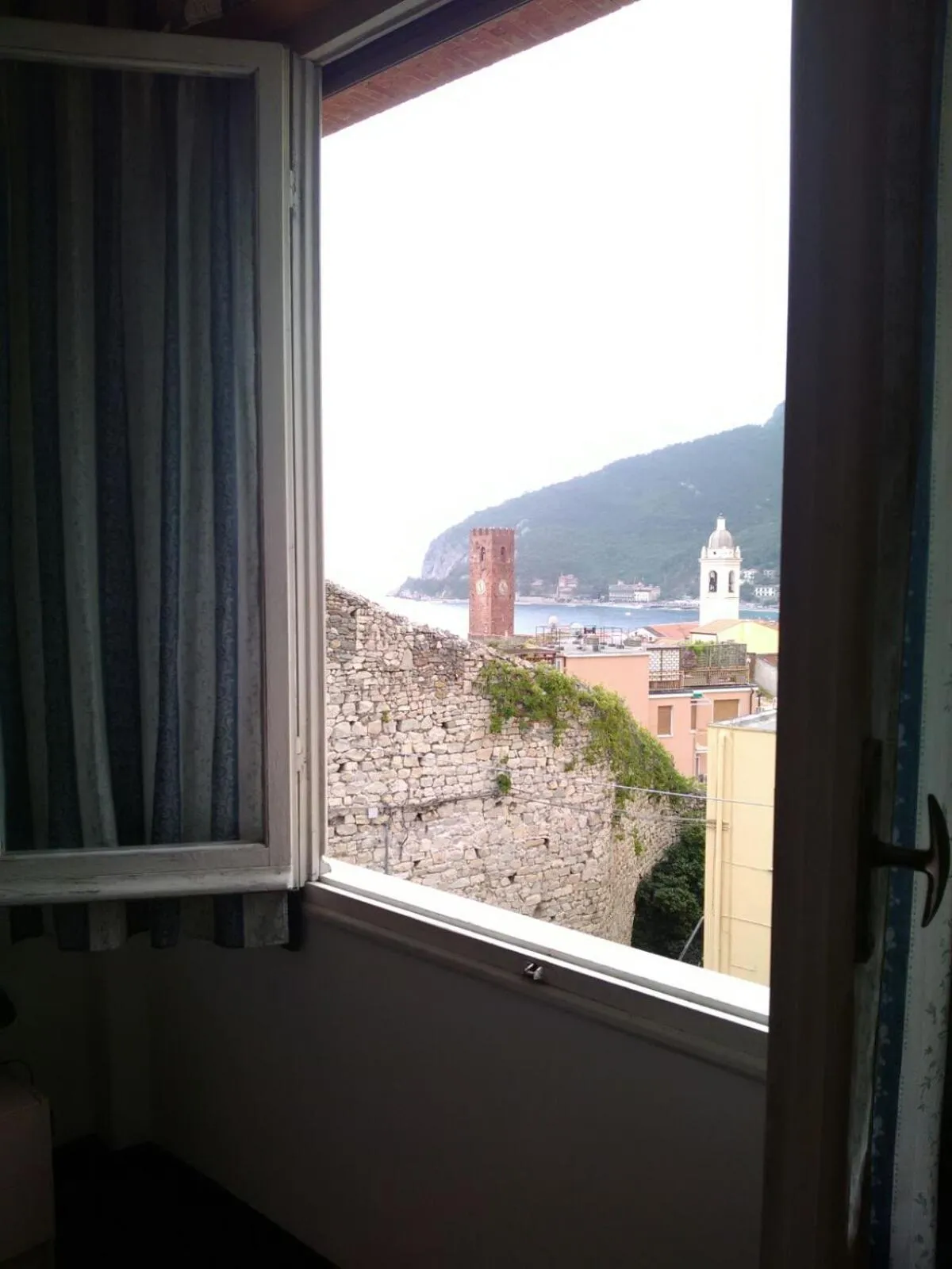 Mountain view in Hotel Gino