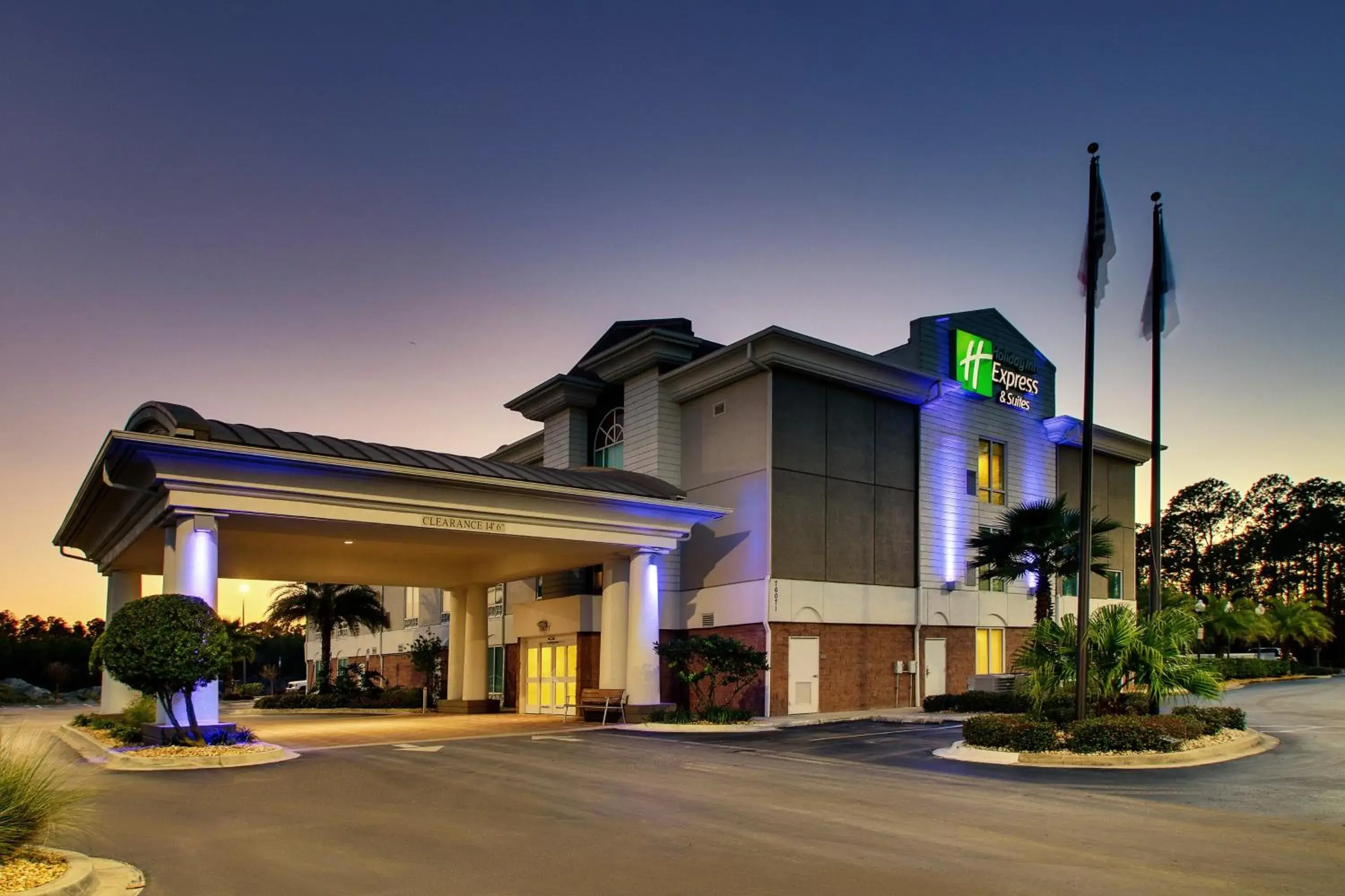 Property building in Holiday Inn Express Hotel & Suites Jacksonville North-Fernandina by IHG Property building in Holiday Inn Express Hotel & Suites Jacksonville North-Fernandina by IHG