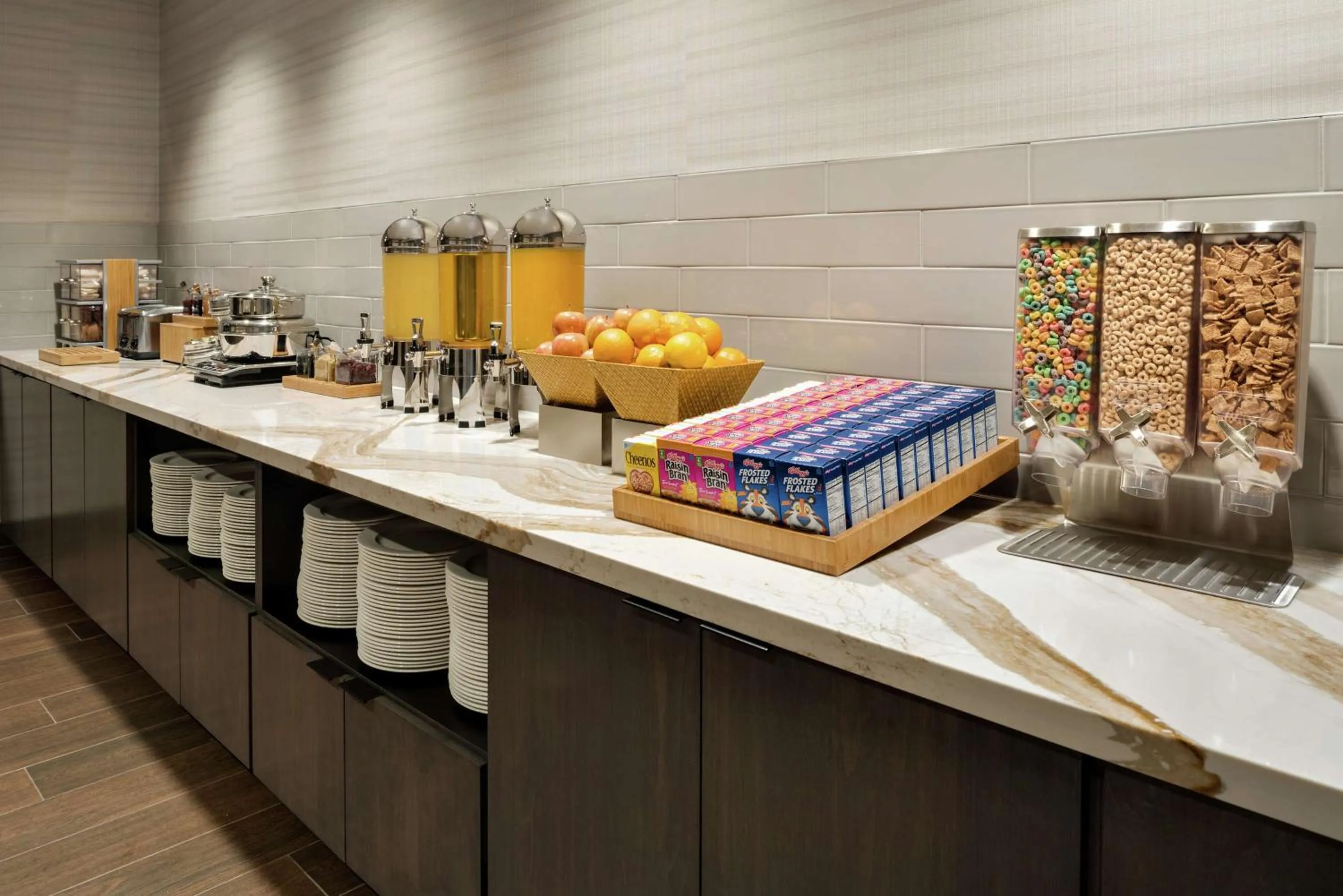 Breakfast in DoubleTree by Hilton St. Paul, MN