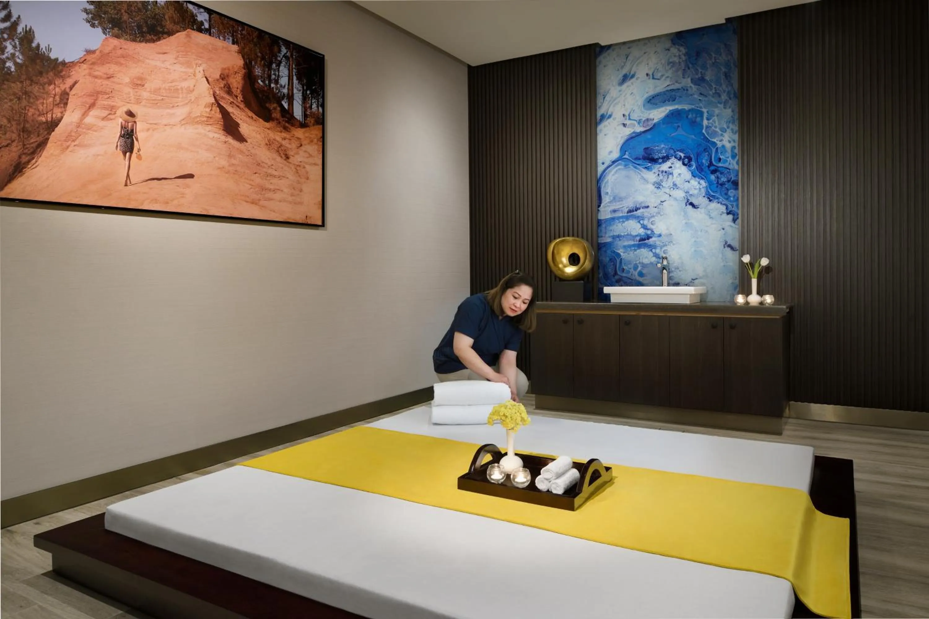 Bed in Al Ahsa InterContinental by IHG