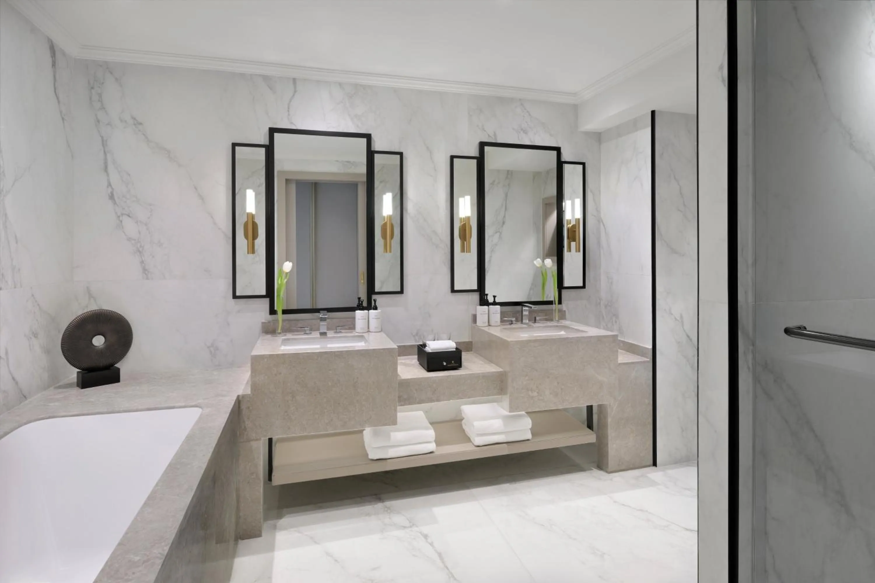 Photo of the whole room in Al Ahsa InterContinental by IHG