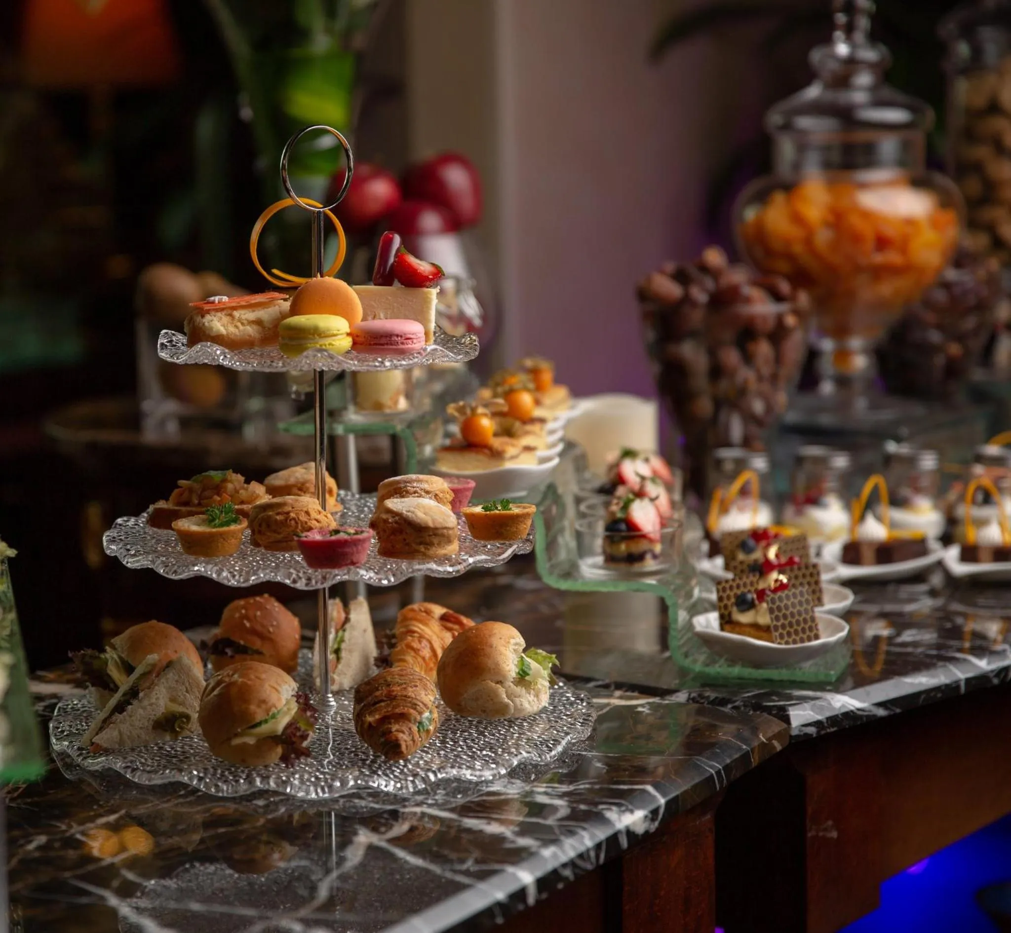 Lounge or bar in Al Ahsa InterContinental by IHG