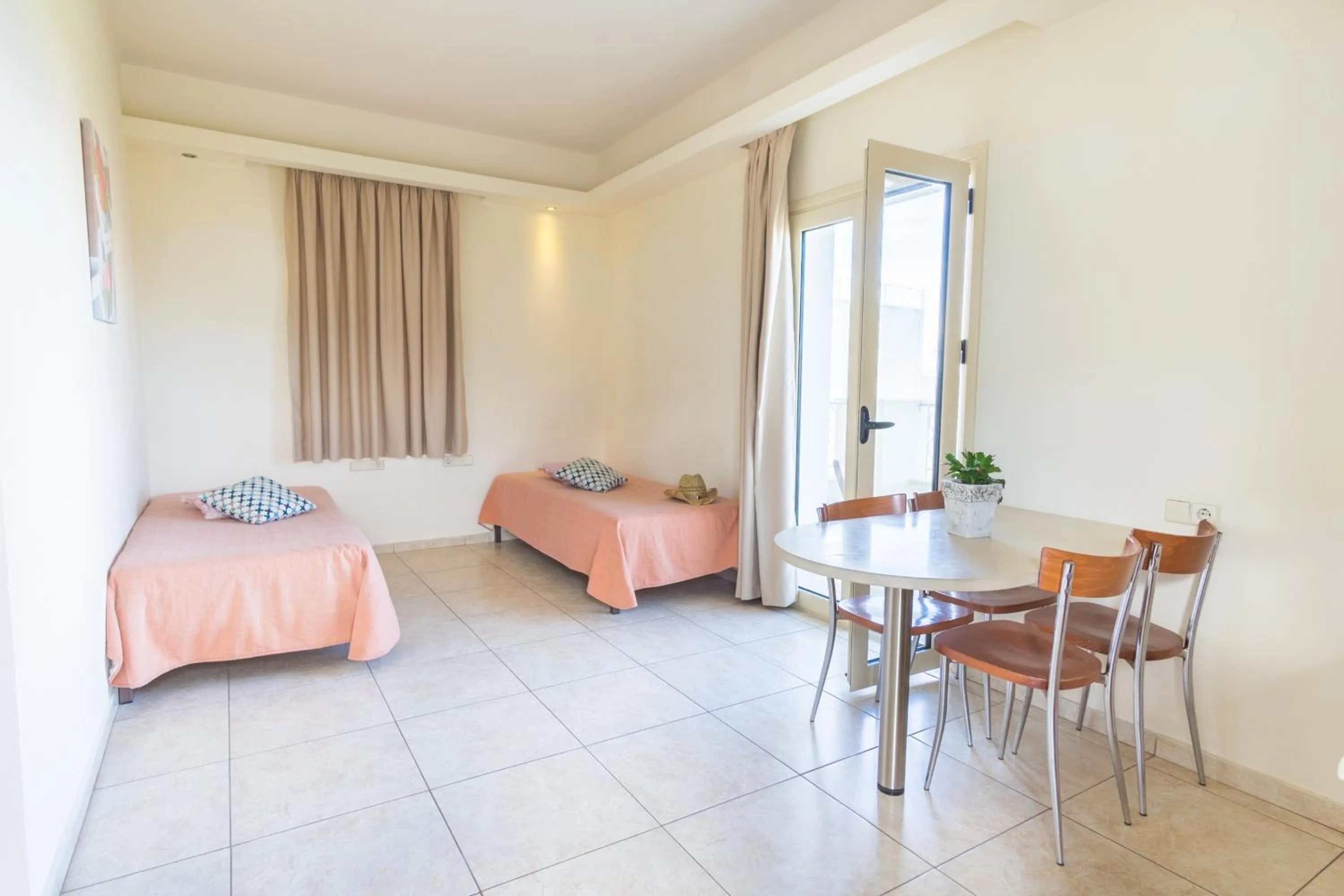 Living room, Bed in Pela Sofia