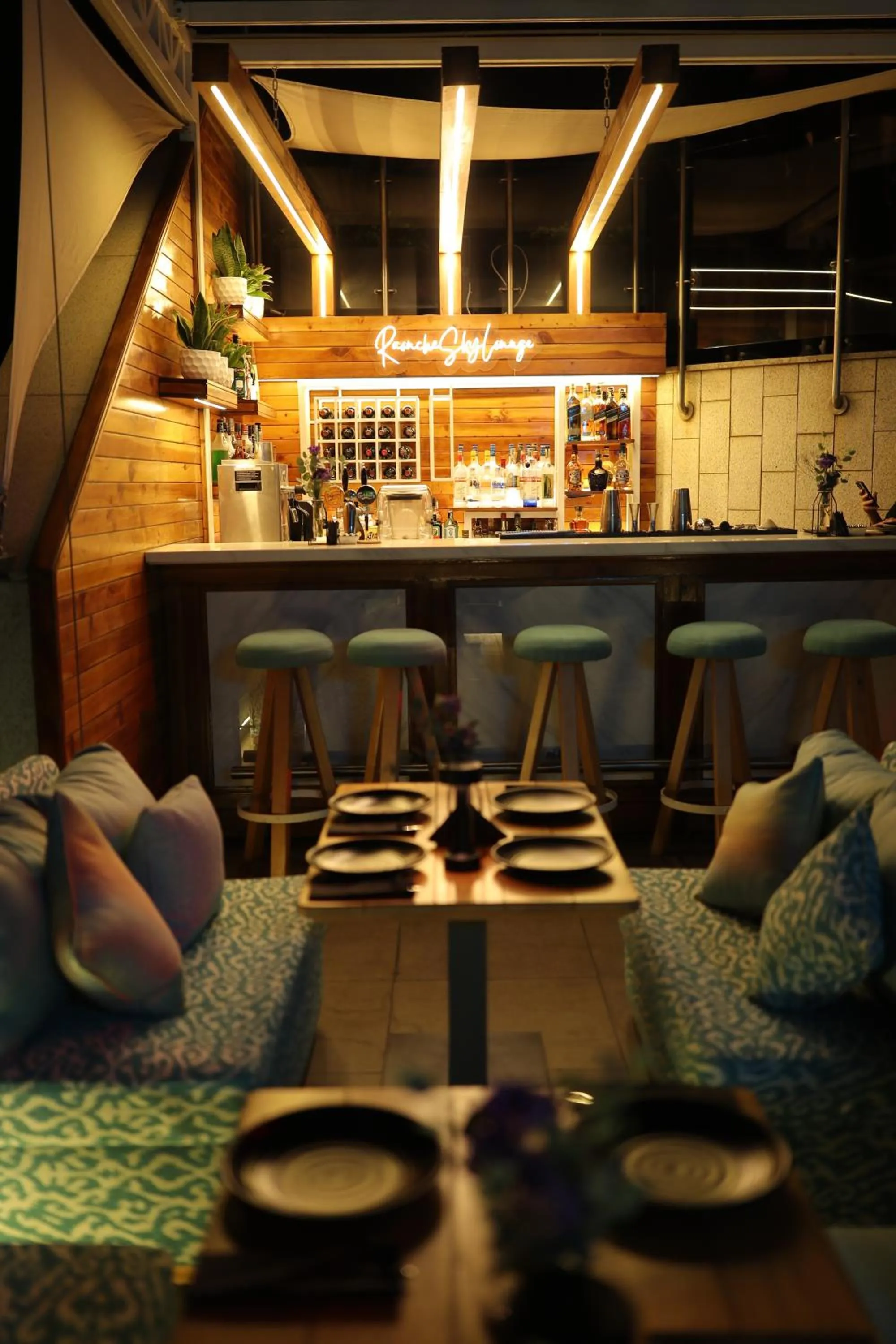 Lounge or bar in Raouche Arjaan by Rotana