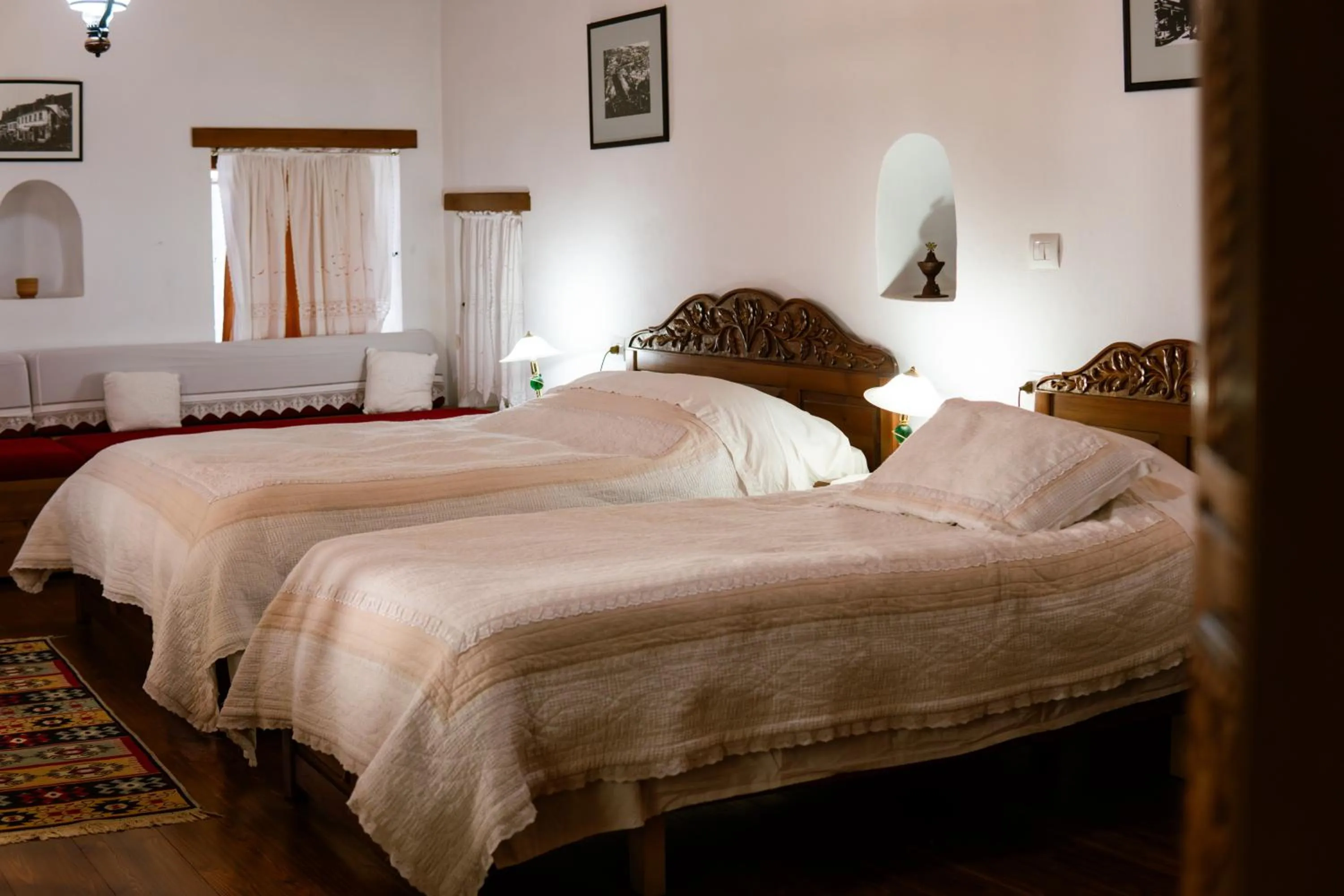 Bed in Old Bazaar 1790