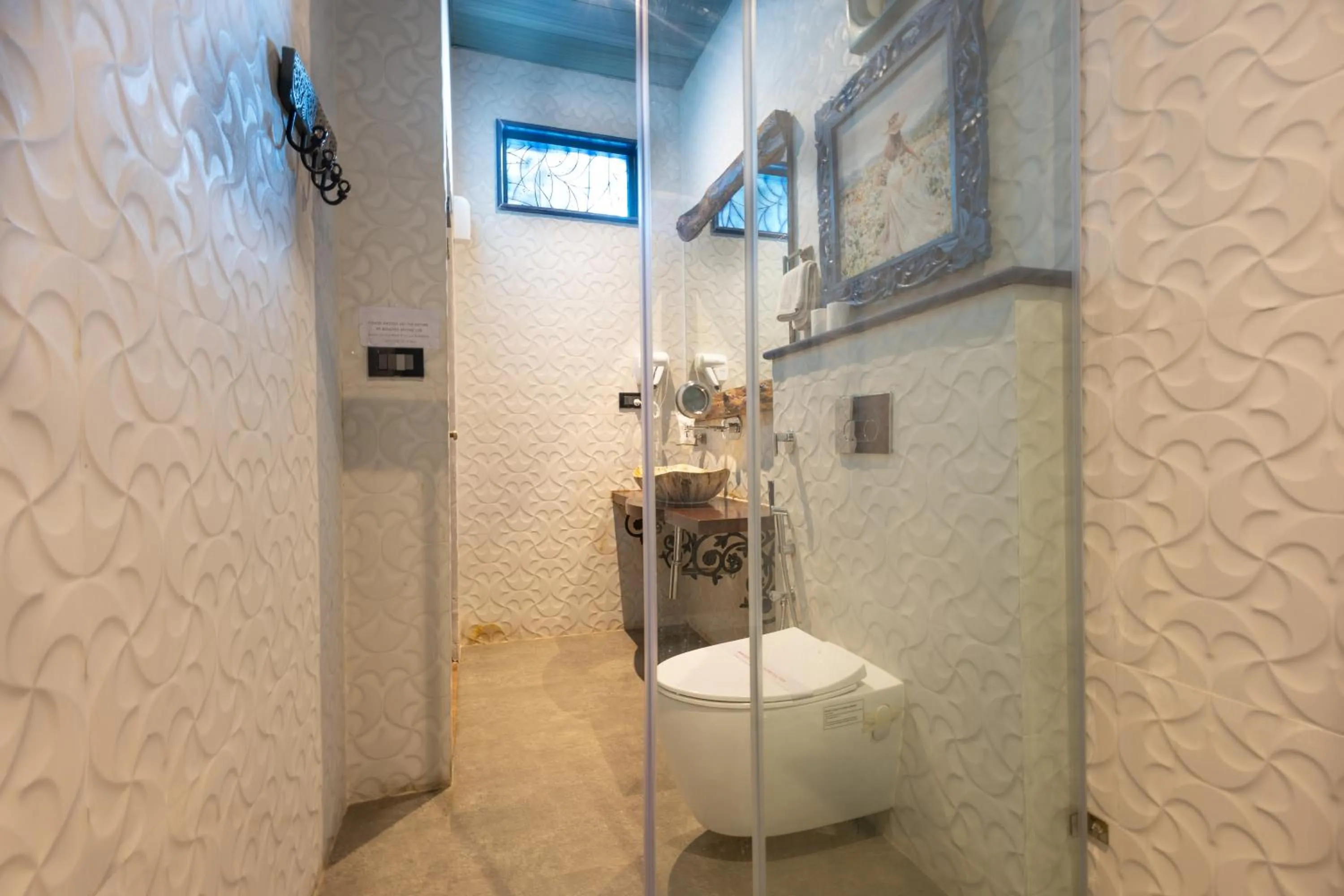 Shower in Jharipani Castle