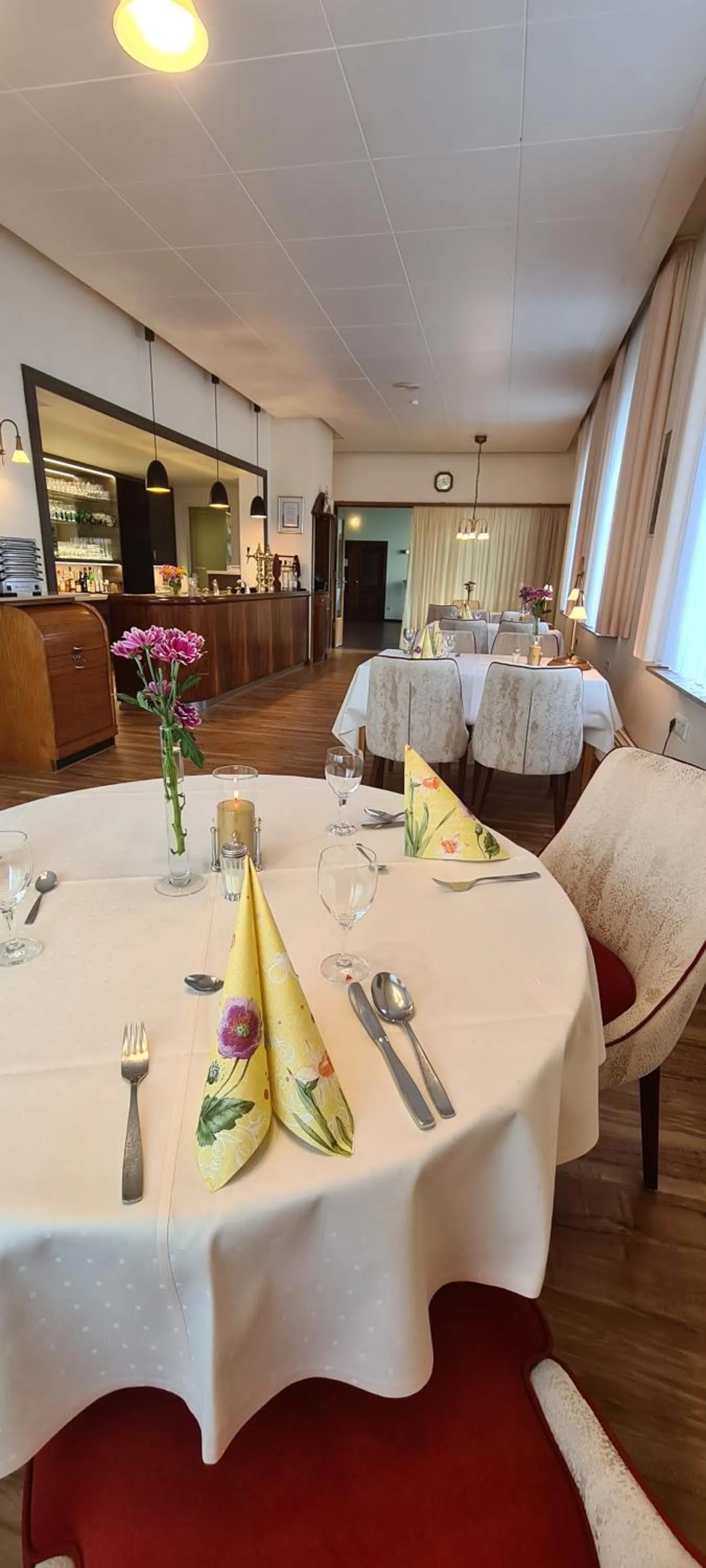 Restaurant/places to eat in Hotel Hessischer Hof