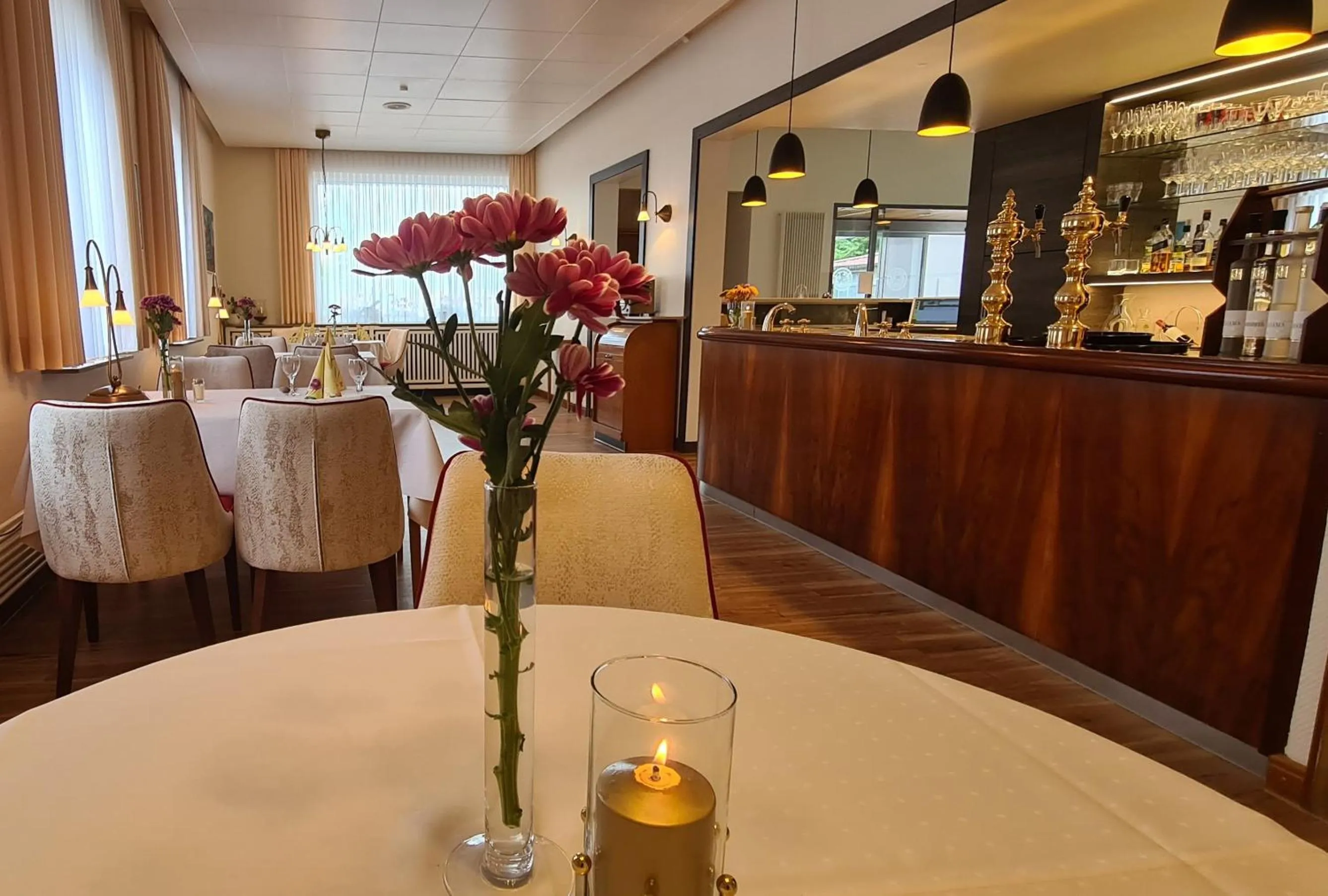 Restaurant/places to eat in Hotel Hessischer Hof