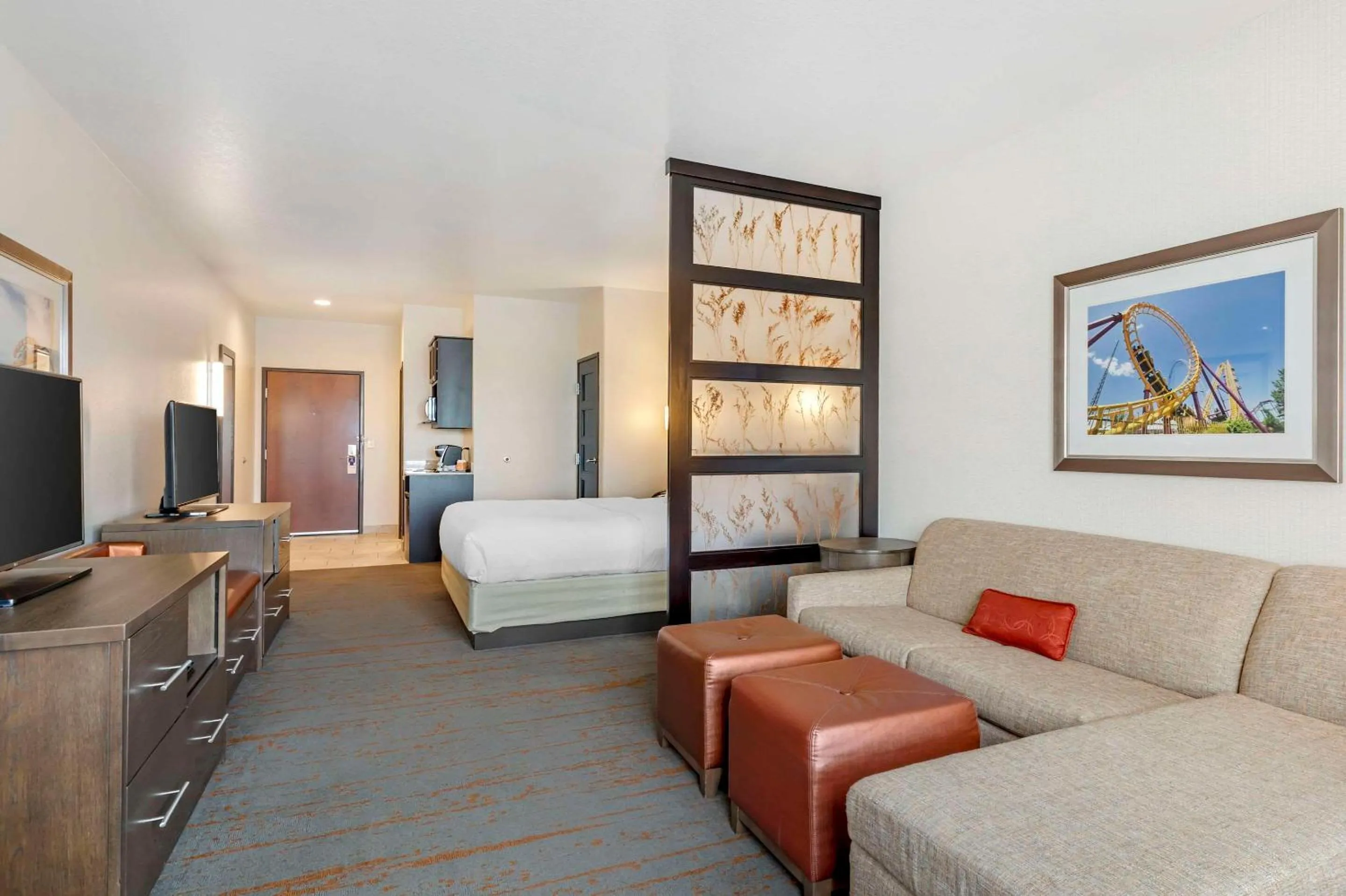 Bedroom, Bed in Comfort Inn & Suites Brighton Denver NE Medical Center