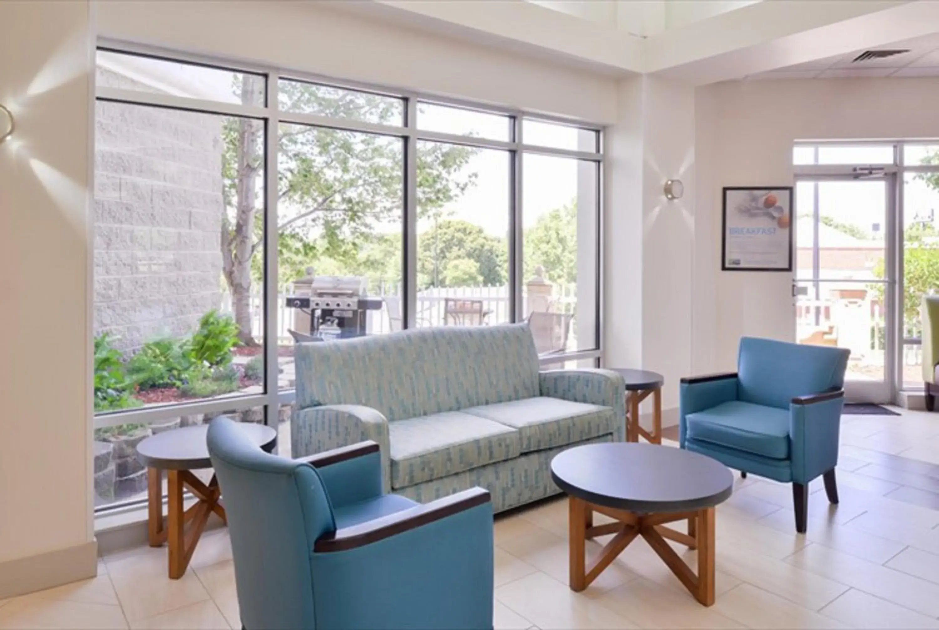 Property building in Holiday Inn Express Hotel & Suites Mooresville - Lake Norman by IHG Property building in Holiday Inn Express Hotel & Suites Mooresville - Lake Norman by IHG