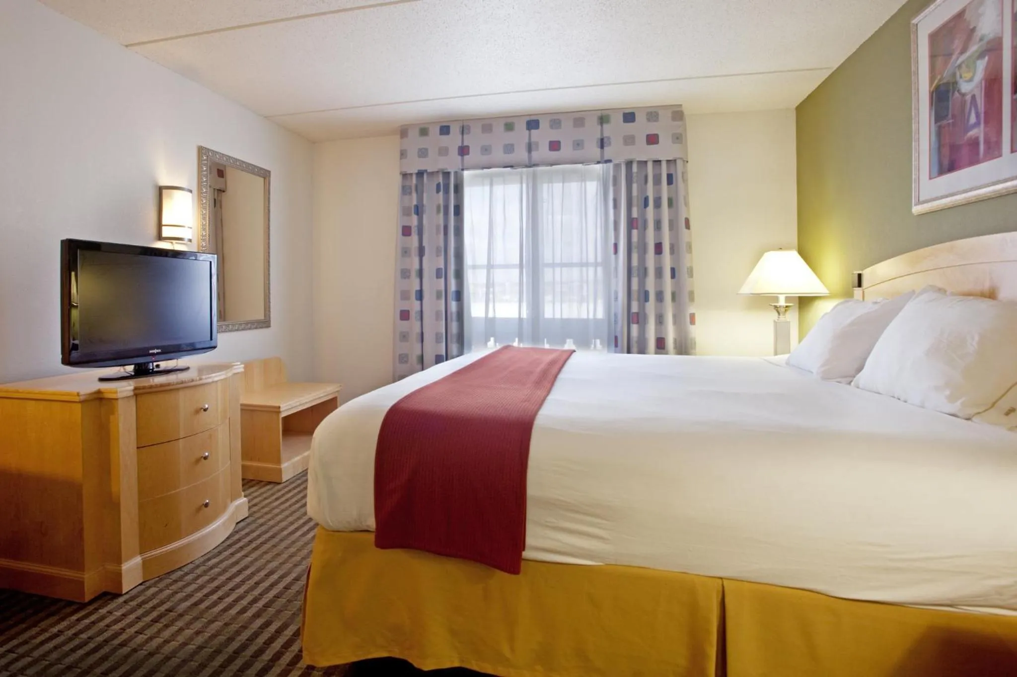 Photo of the whole room, Bed in Holiday Inn Express Hotel & Suites Mooresville - Lake Norman by IHG
