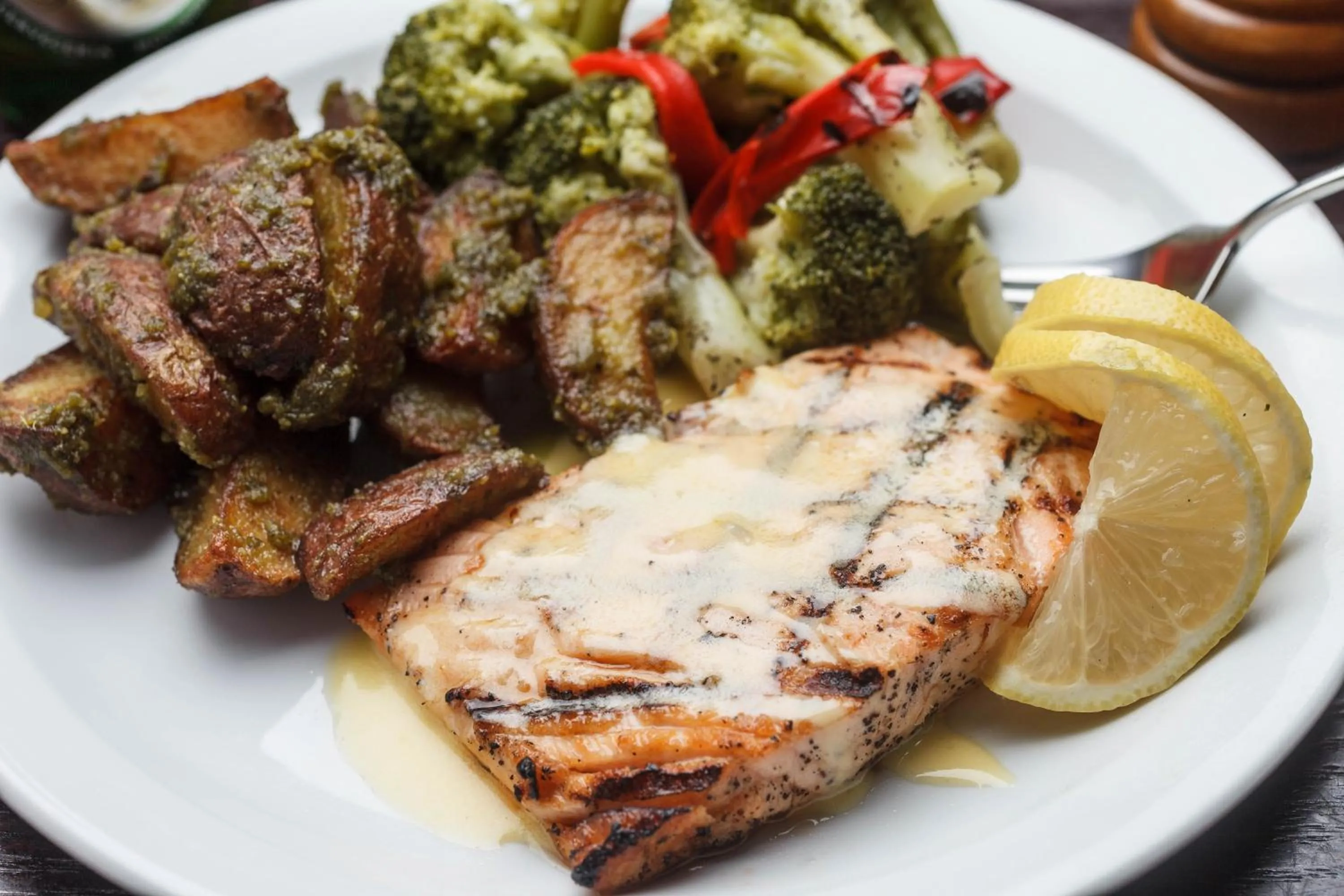 Restaurant/places to eat in Holiday Inn New Orleans West Bank Tower by IHG