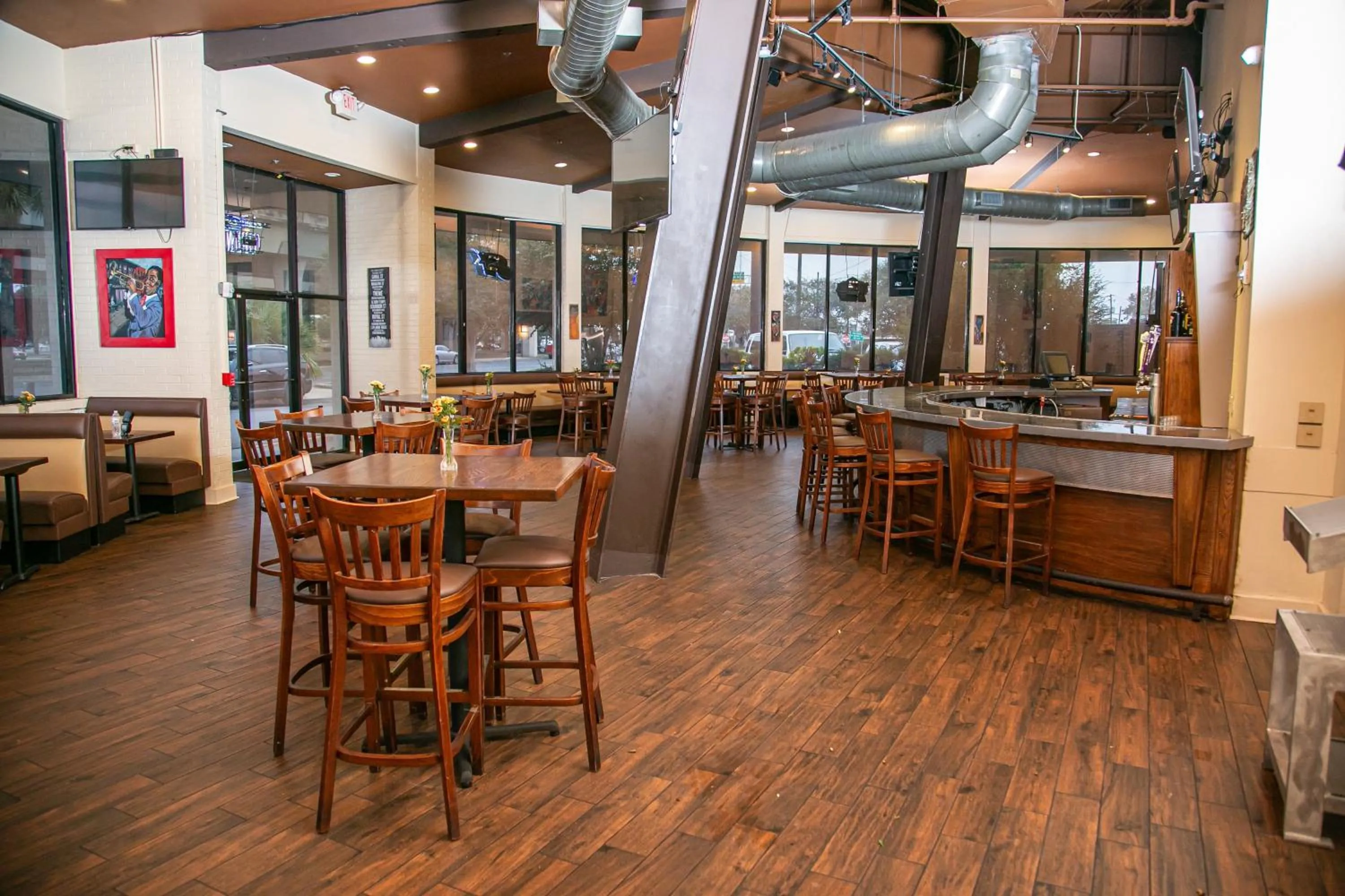 Restaurant/places to eat in Holiday Inn New Orleans West Bank Tower by IHG