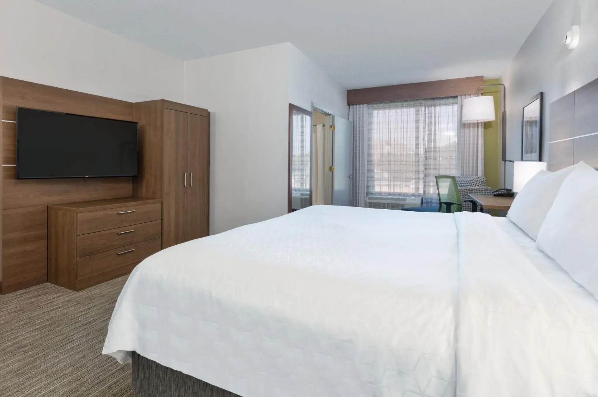 King Suite - Disability Access in Holiday Inn Express Hotel & Suites Dallas Fort Worth Airport South by IHG King Suite - Disability Access in Holiday Inn Express Hotel & Suites Dallas Fort Worth Airport South by IHG