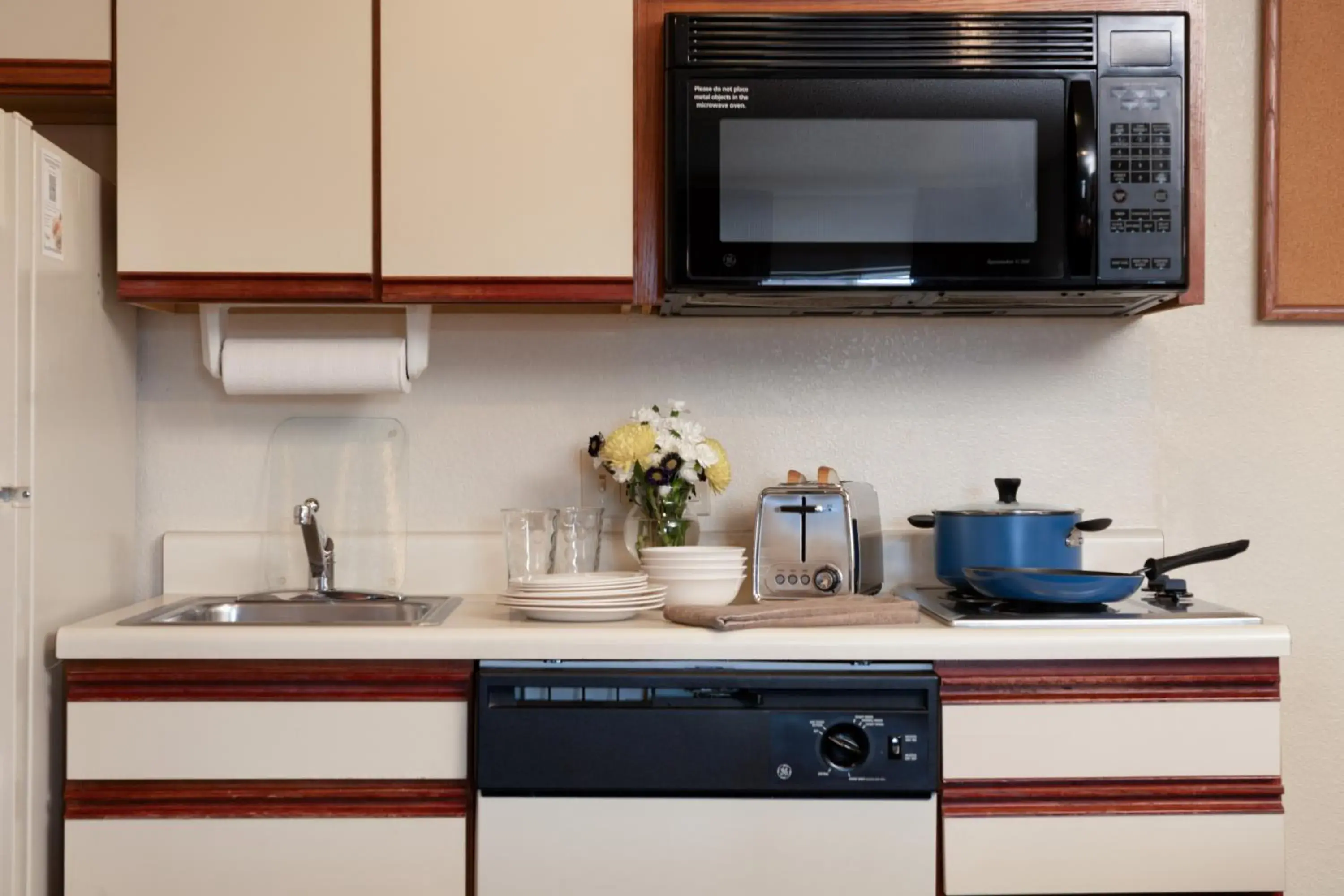 Studio - Disability Access in MCM Elegante Suites Studio - Disability Access in MCM Elegante Suites