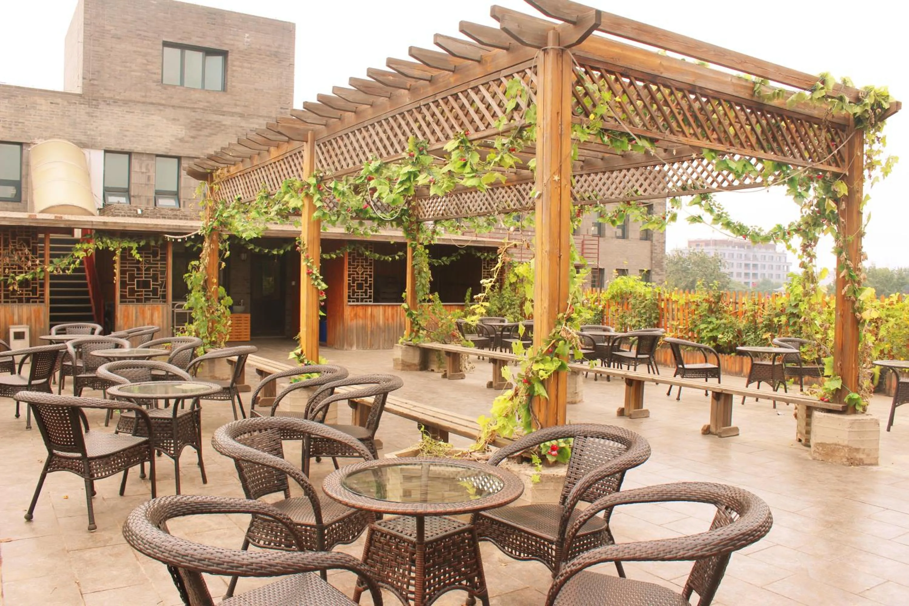 Patio in King Parkview Hotel