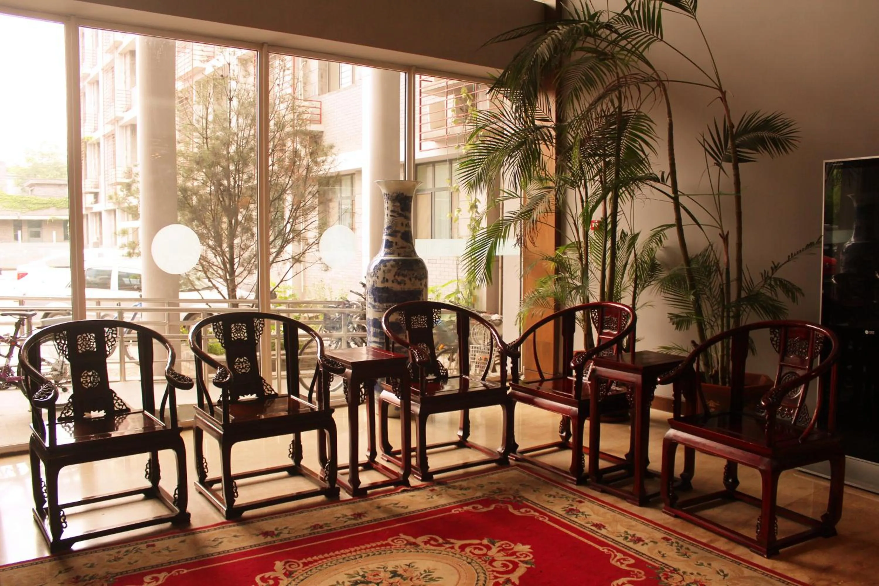 Lounge or bar in King Parkview Hotel