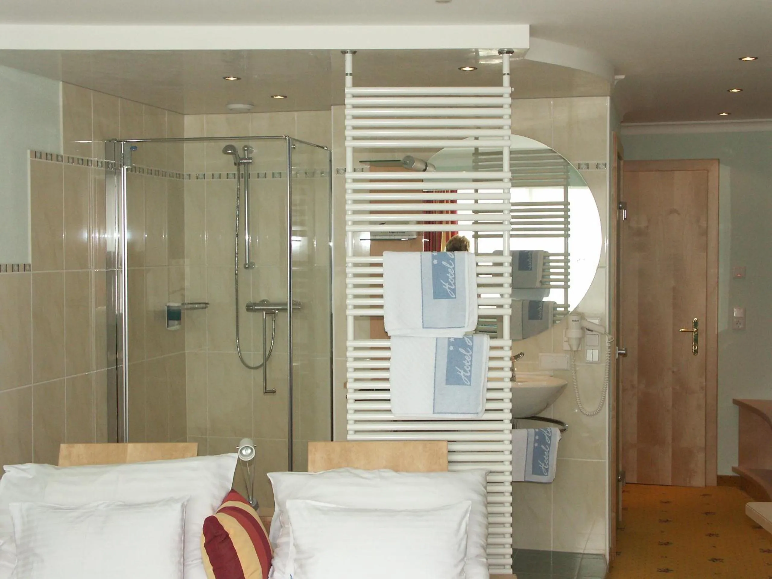Bathroom in Hotel Alpina nature-wellness