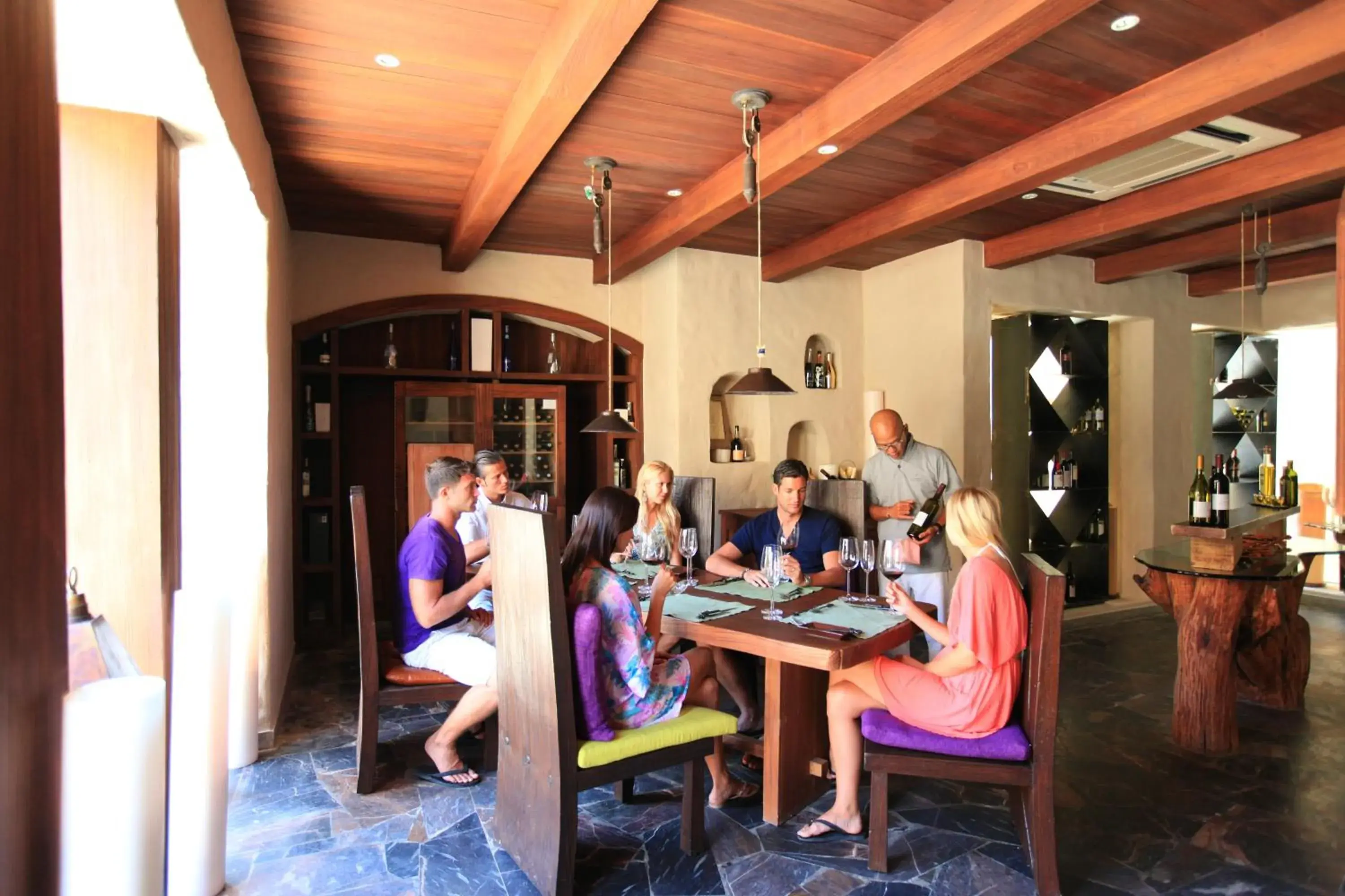 Restaurant/places to eat in Ma'in Hot Springs Restaurant/places to eat in Ma'in Hot Springs