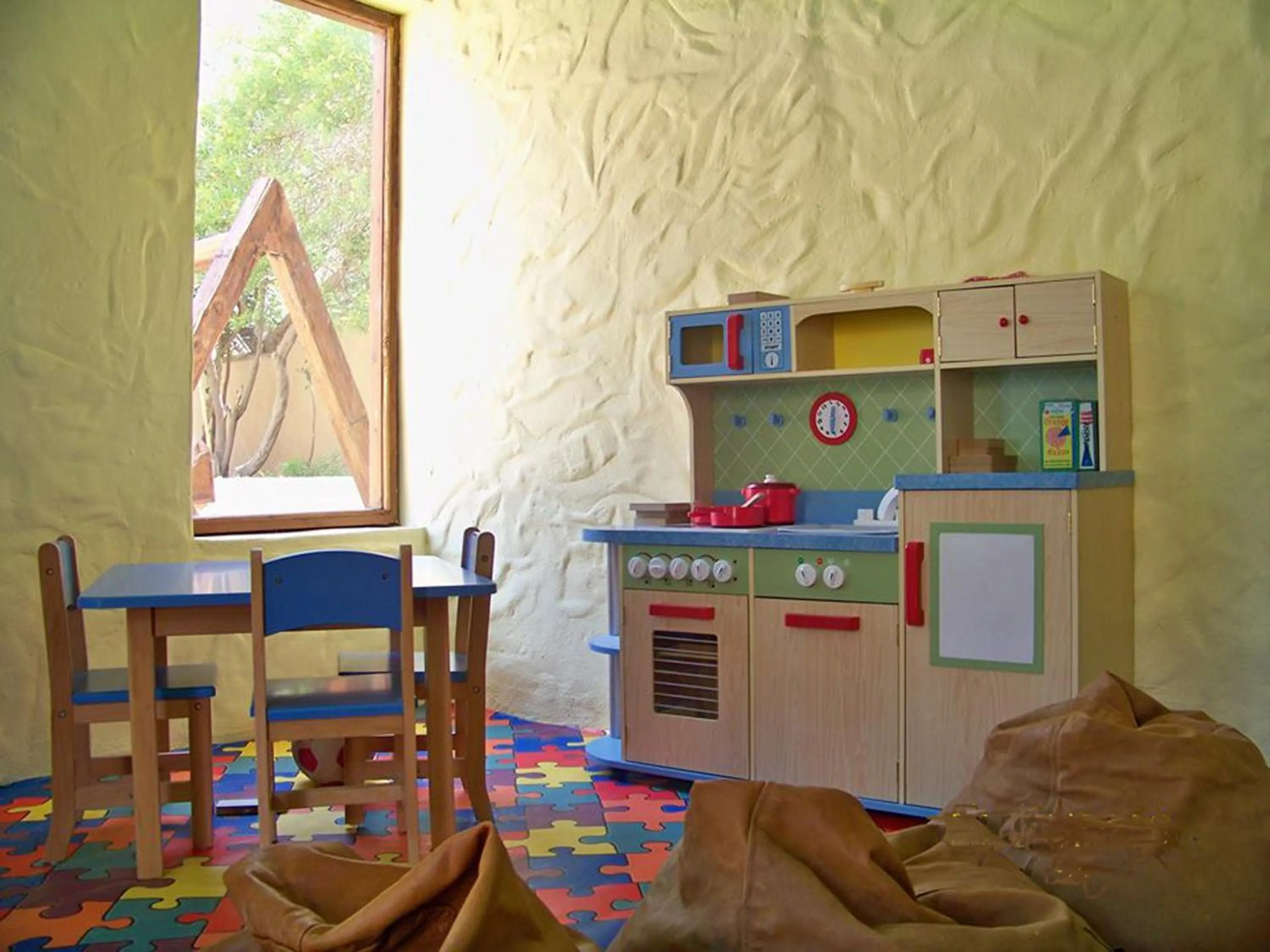 Game Room in Ma'in Hot Springs