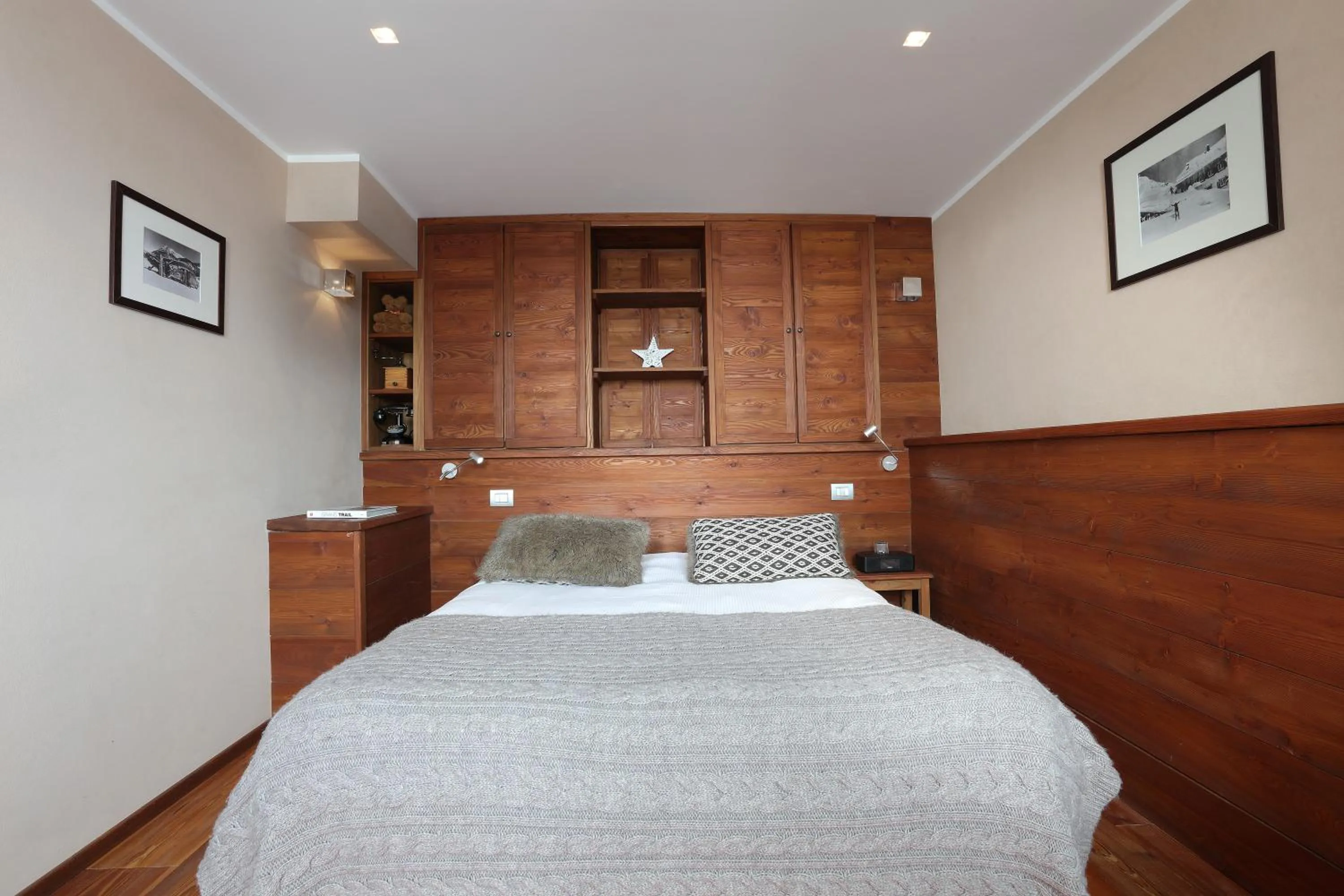 Bedroom, Bed in Hotel 3 Vallées Val Thorens