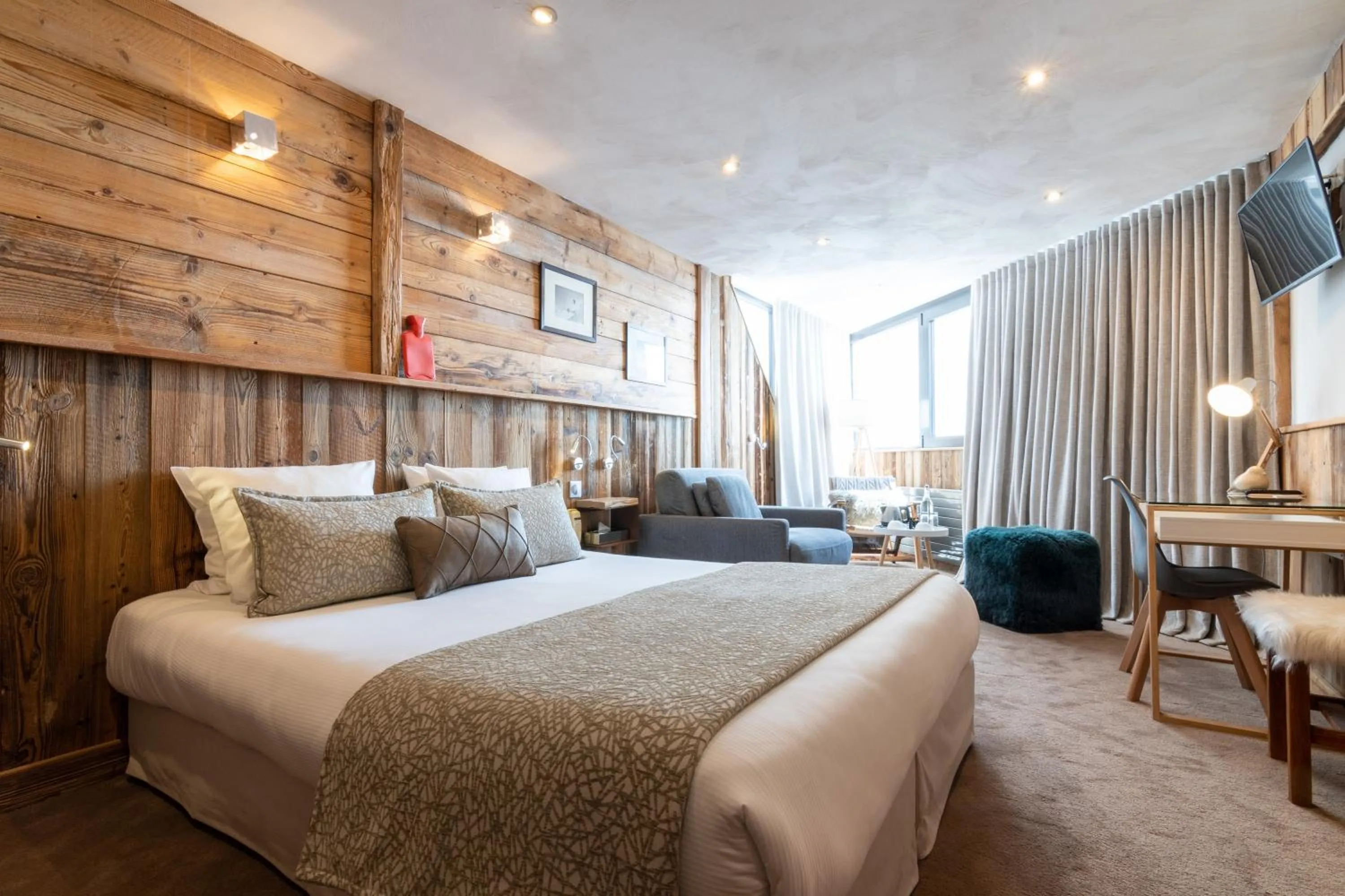 Bed in Hotel 3 Vallées Val Thorens