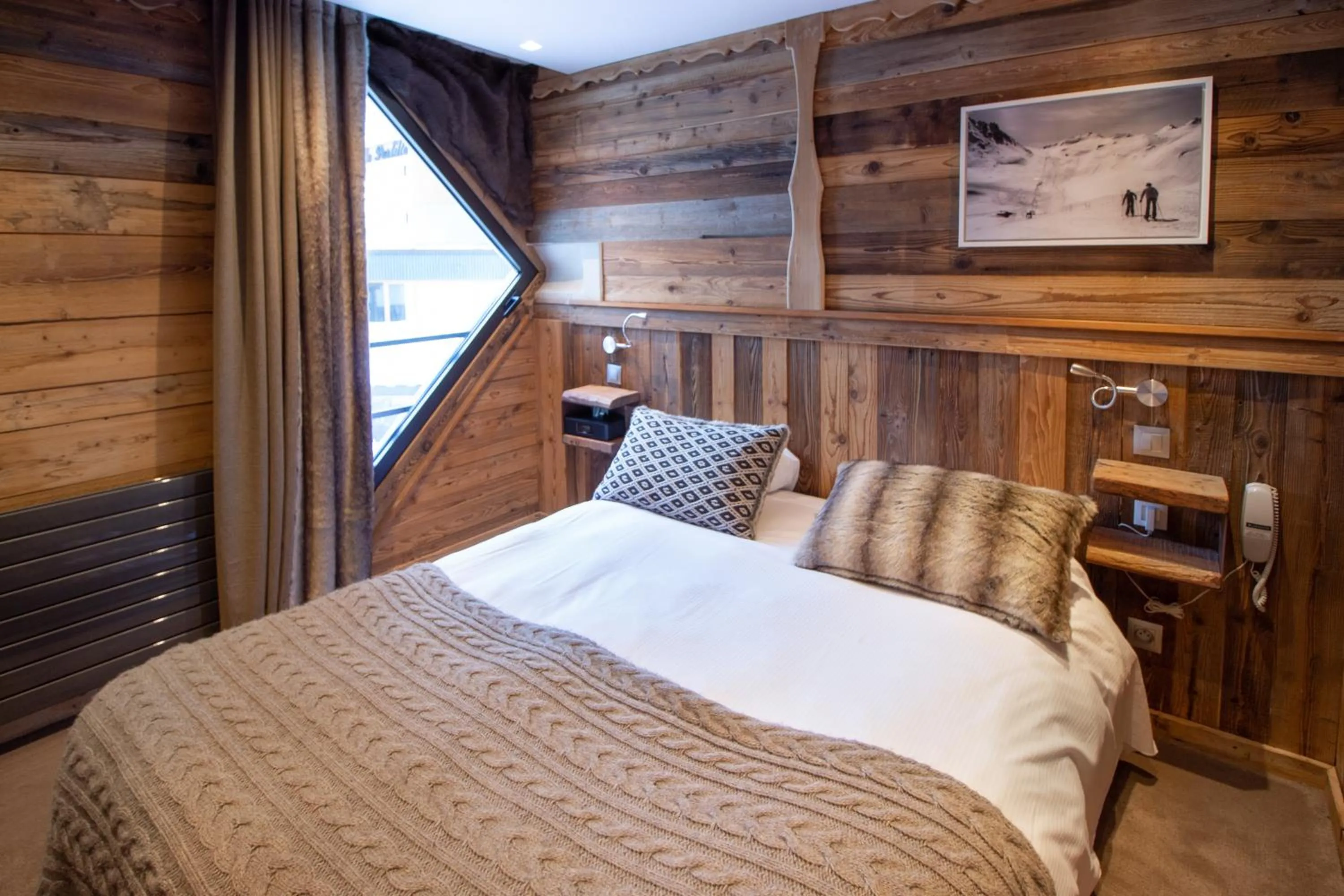 Bedroom, Bed in Hotel 3 Vallées Val Thorens