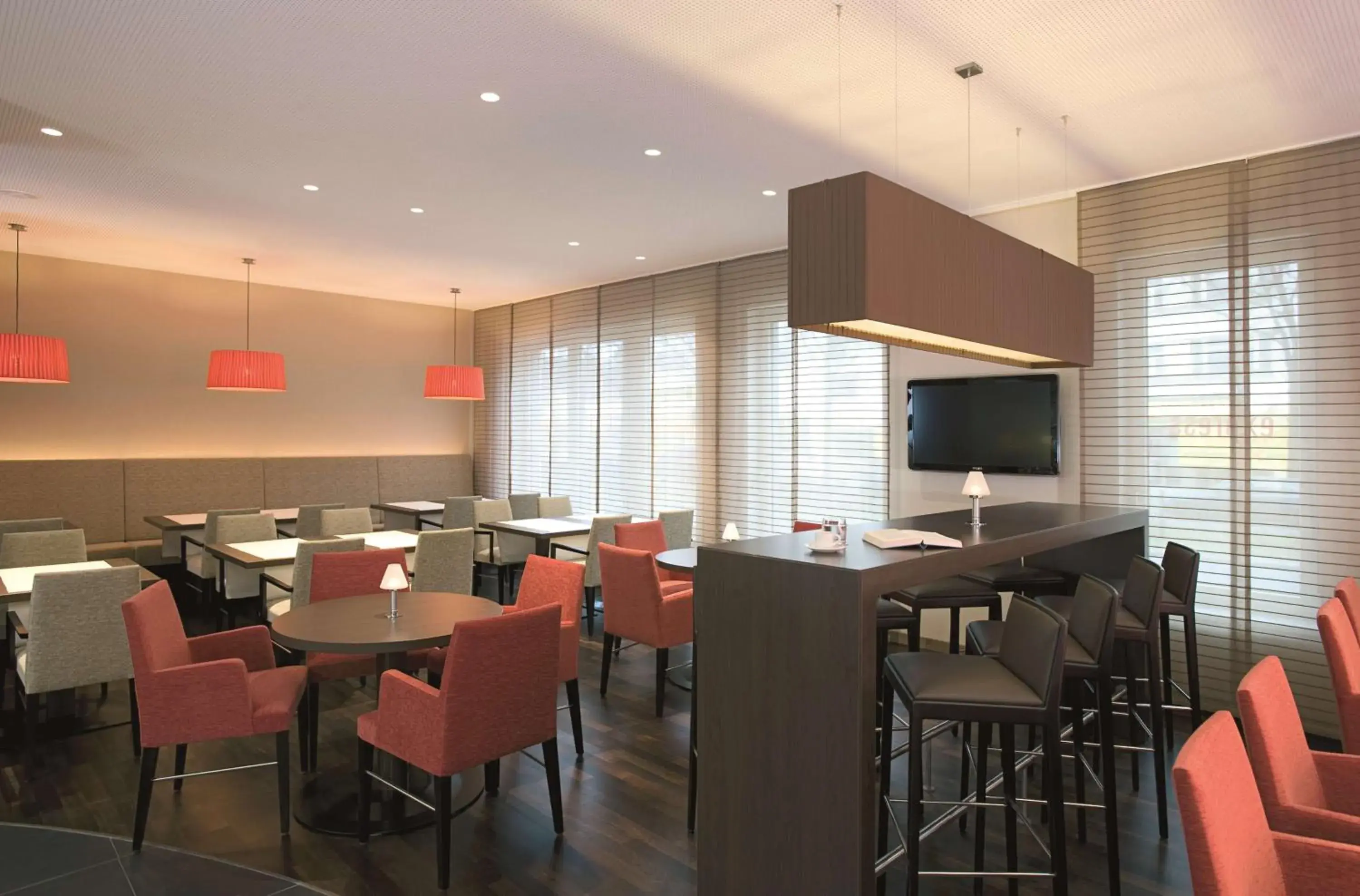 Restaurant/places to eat in NH Berlin Potsdamer Platz Restaurant/places to eat in NH Berlin Potsdamer Platz