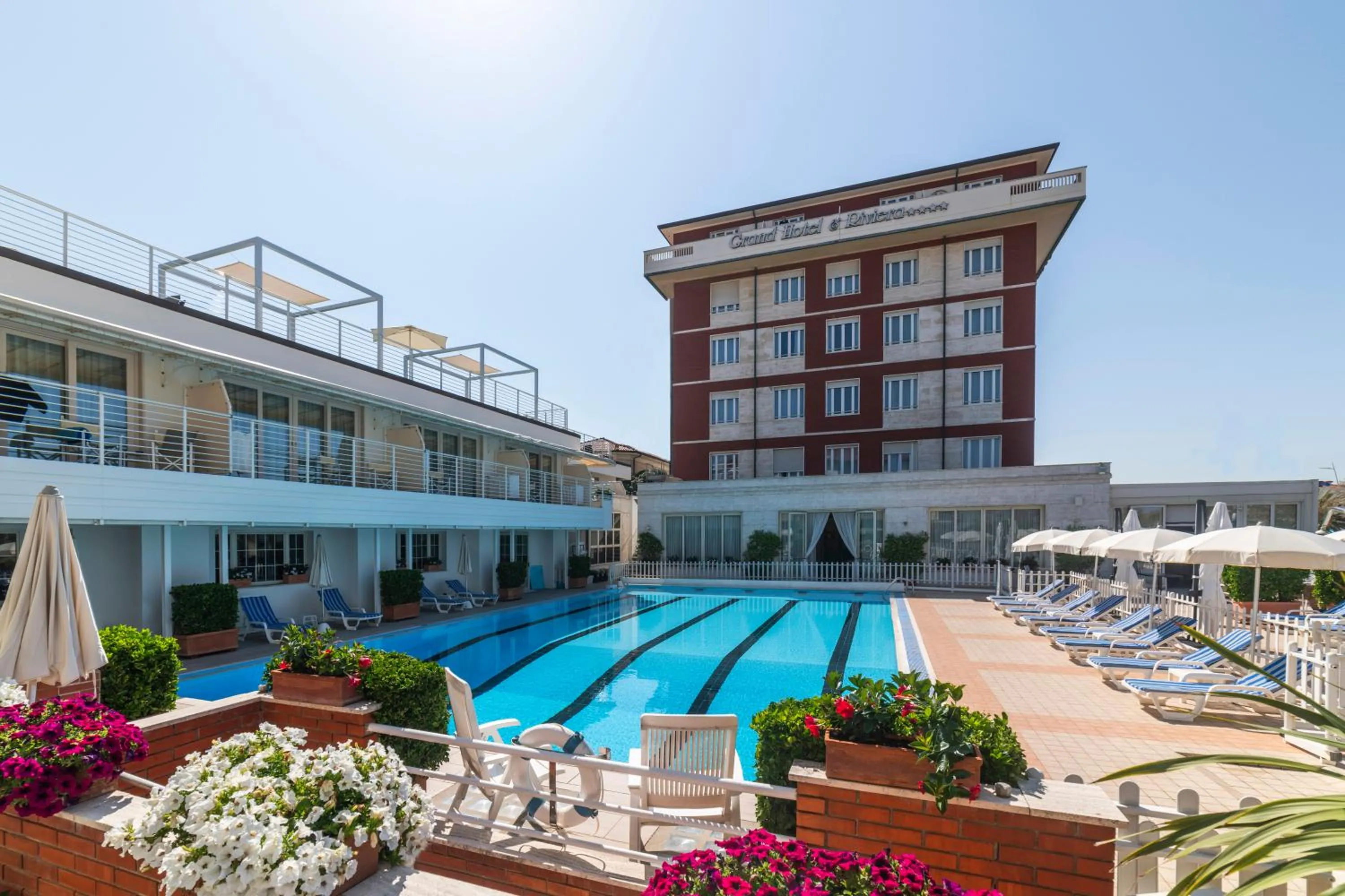 Swimming pool in Grand Hotel & Riviera