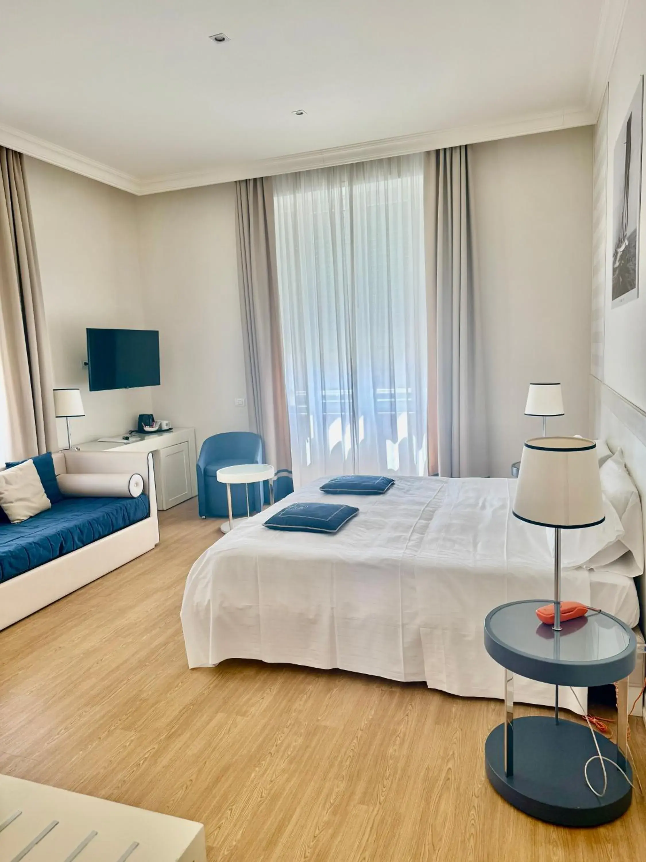 Junior Suite in Grand Hotel & Riviera Junior Suite in Grand Hotel & Riviera