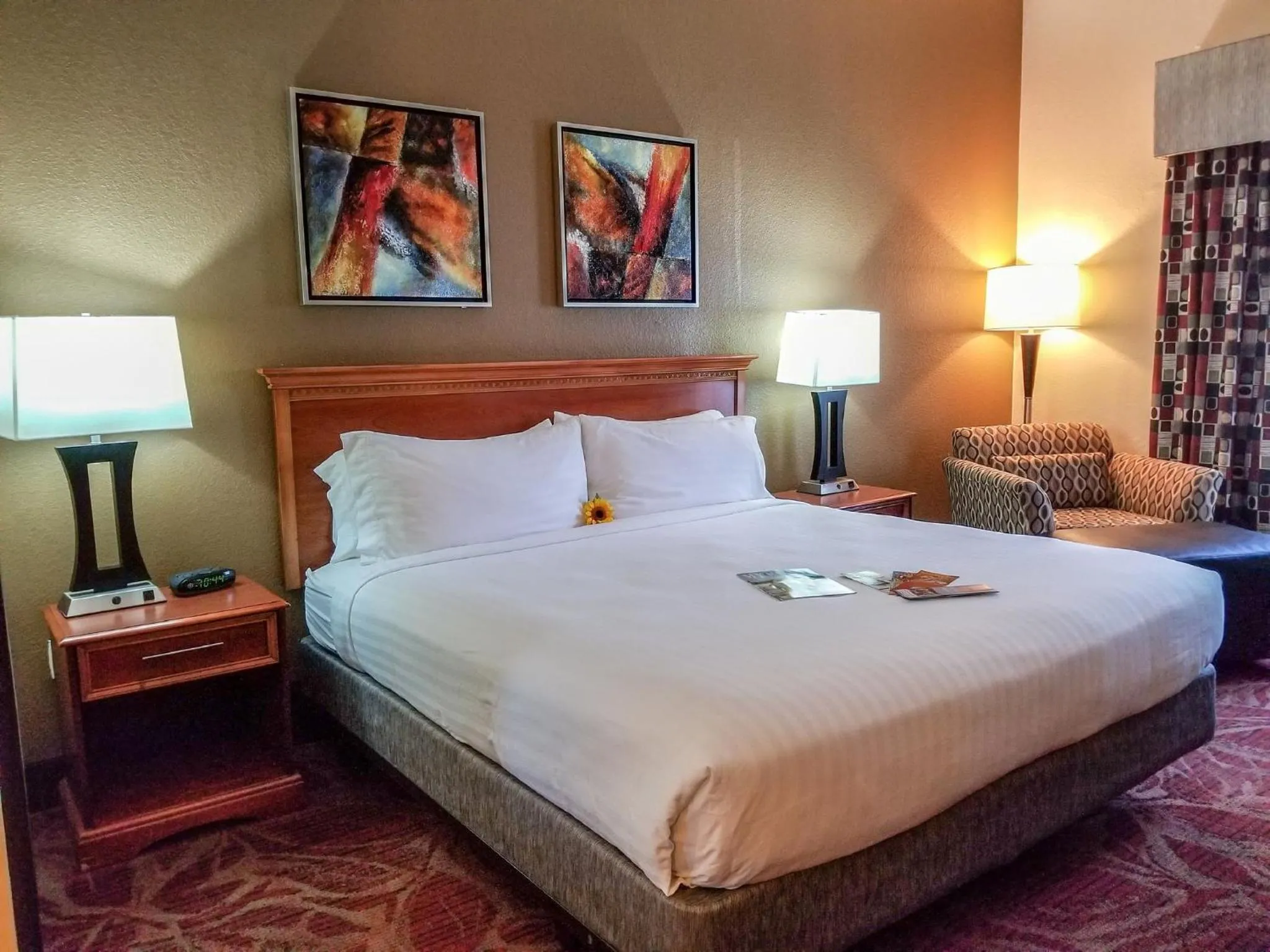 Photo of the whole room, Bed in Holiday Inn Express Hotel & Suites Orange City - Deltona by IHG