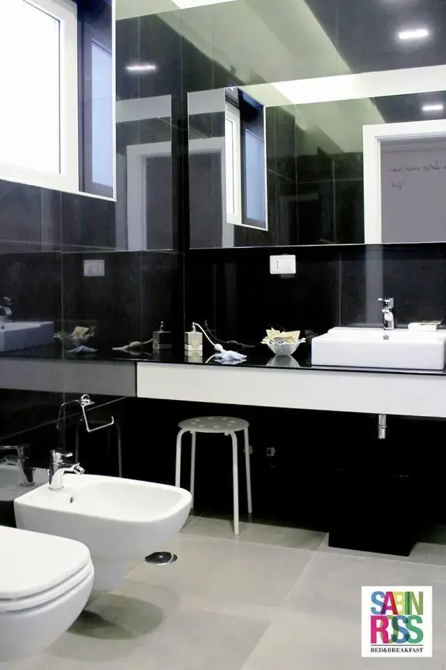 Double Room with Balcony in B&B Sabin Ross Double Room with Balcony in B&B Sabin Ross