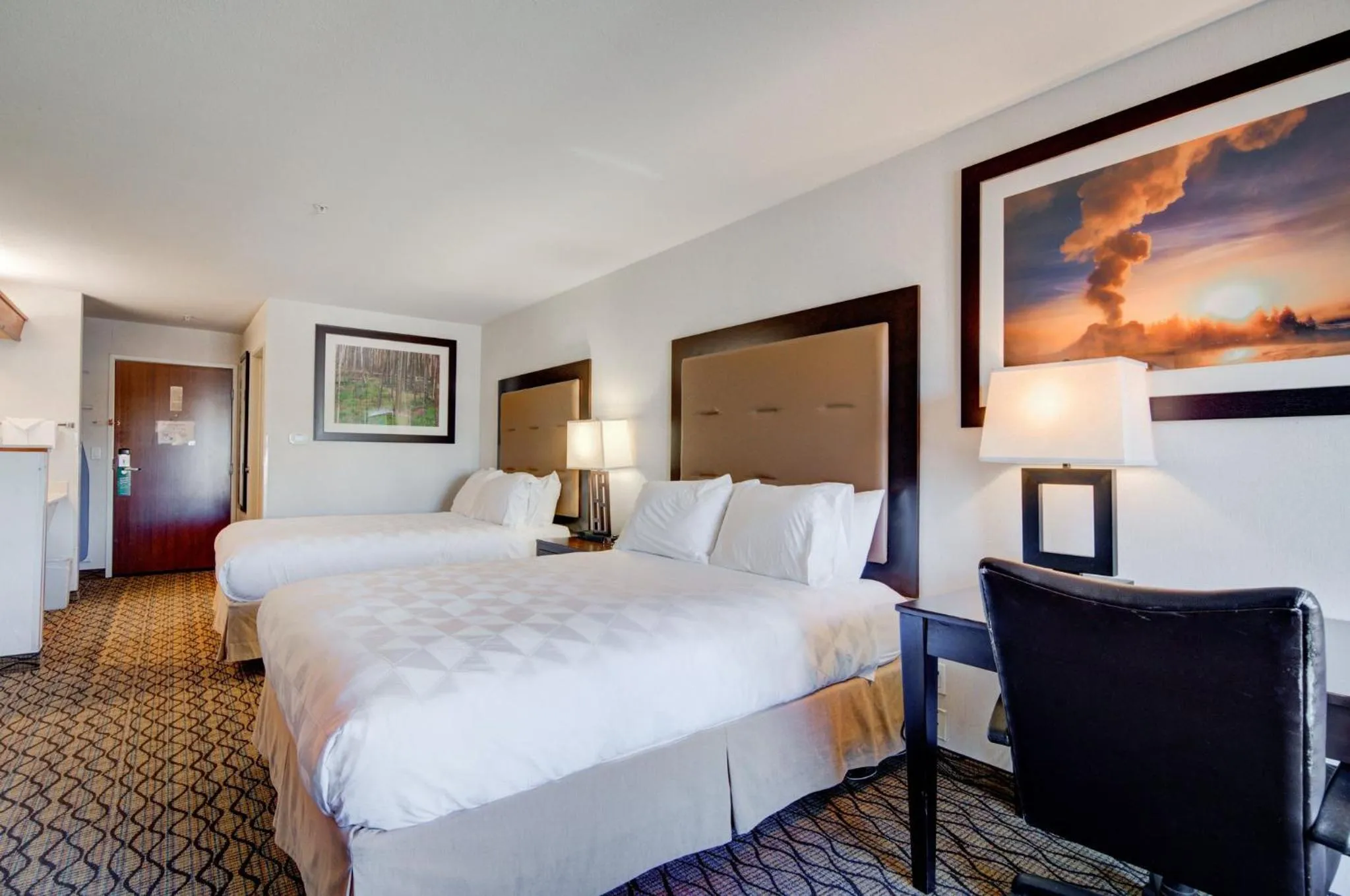 Photo of the whole room, Bed in Holiday Inn West Yellowstone by IHG