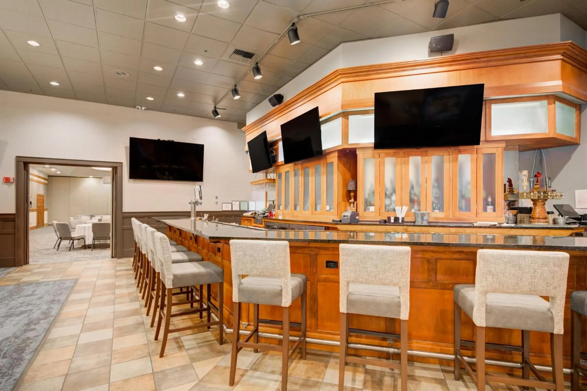 Restaurant/places to eat in Holiday Inn West Yellowstone by IHG