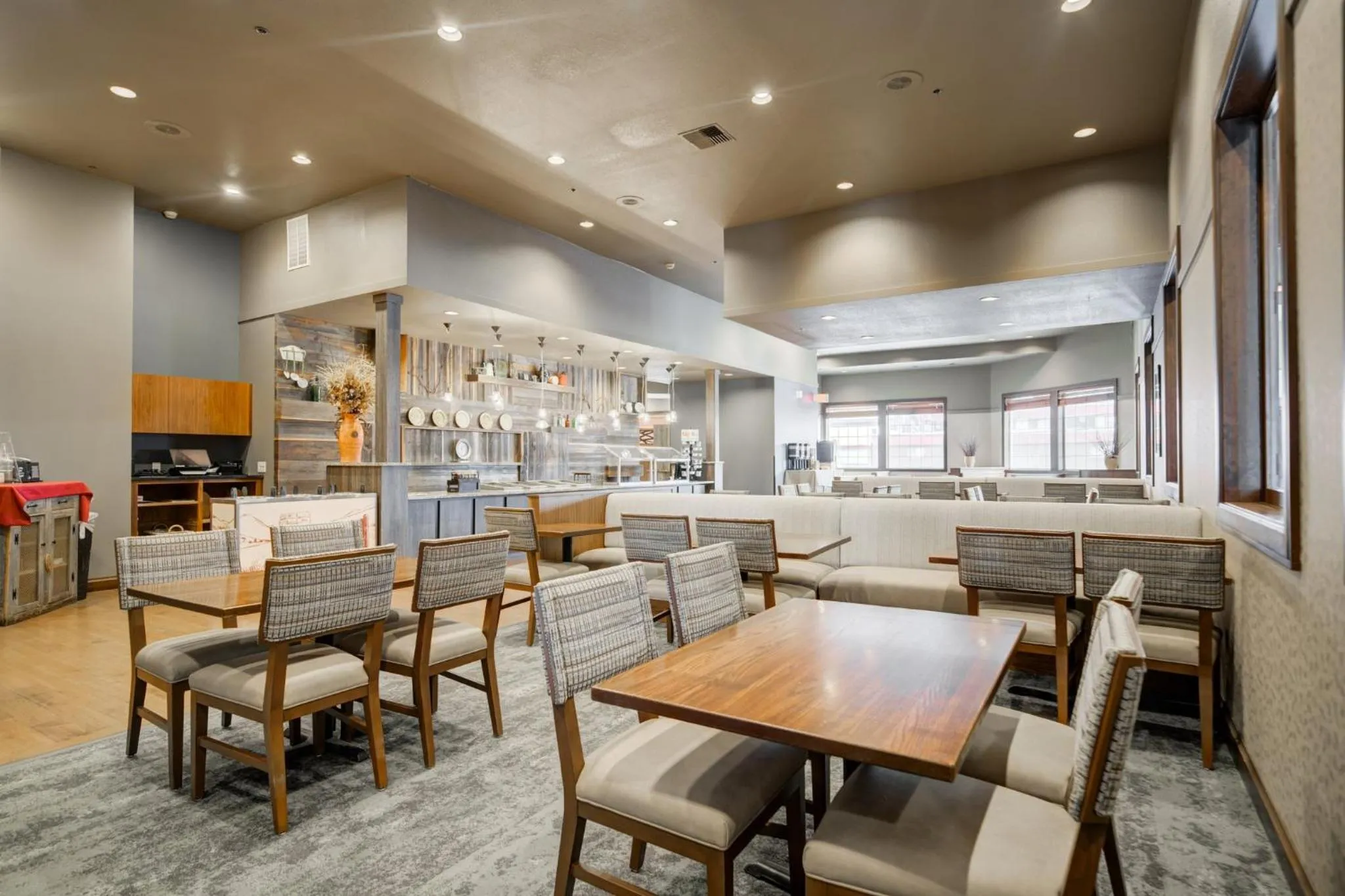 Restaurant/places to eat in Holiday Inn West Yellowstone by IHG