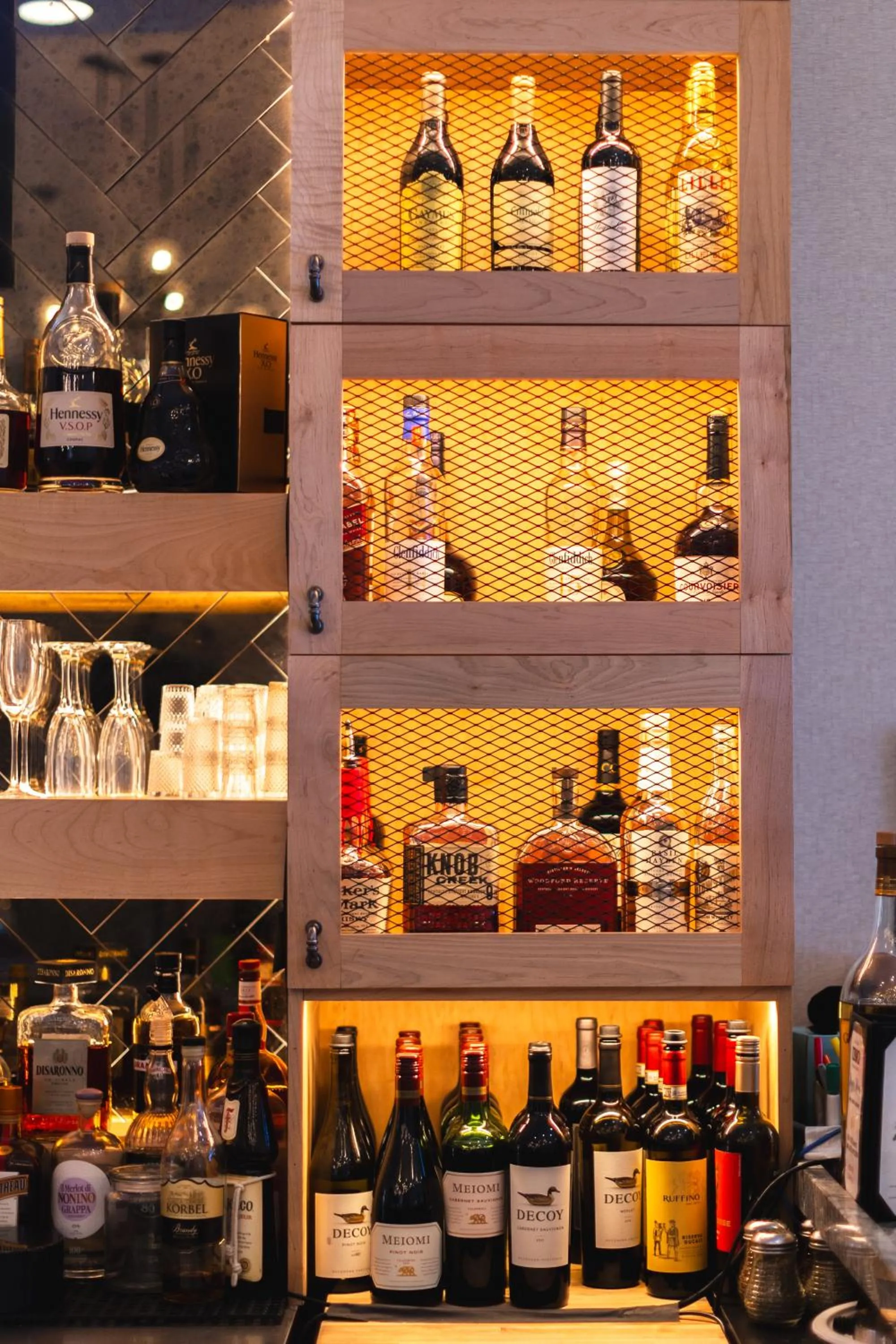 Restaurant/places to eat in Delta Hotels by Marriott Detroit Novi