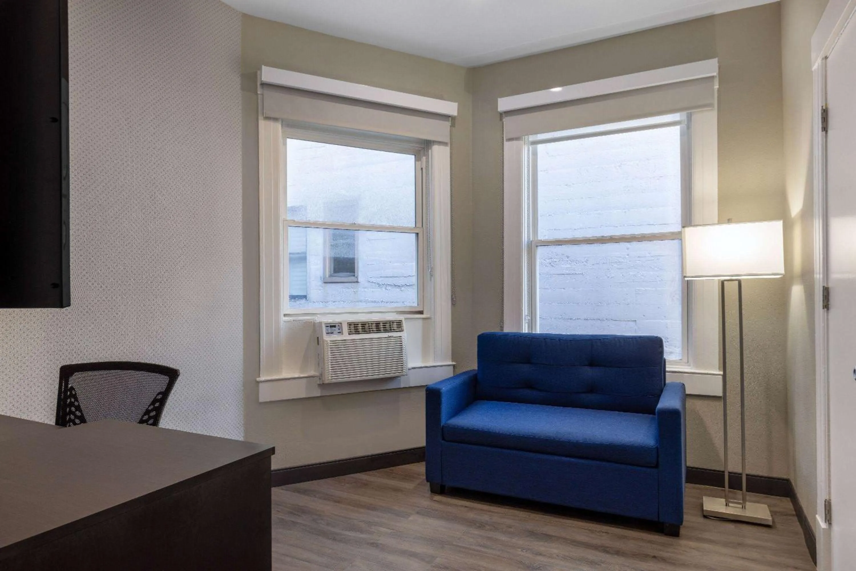 Bed in Super 8 by Wyndham San Francisco/Union Square Area