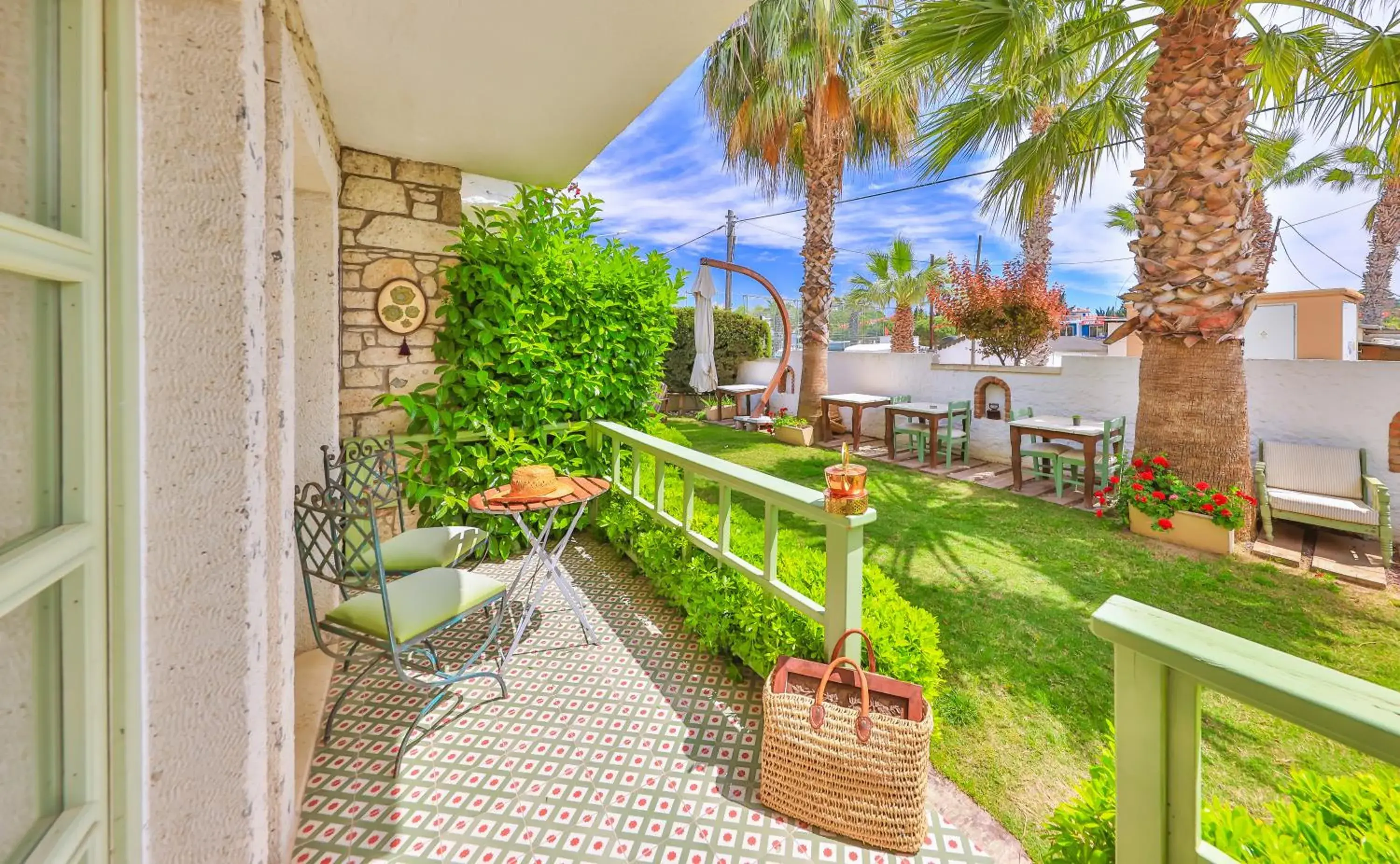 Deluxe Room with Terrace & Fireplace & Jakuzzi in Palas Alaçatı - Adult Only Deluxe Room with Terrace & Fireplace & Jakuzzi in Palas Alaçatı - Adult Only