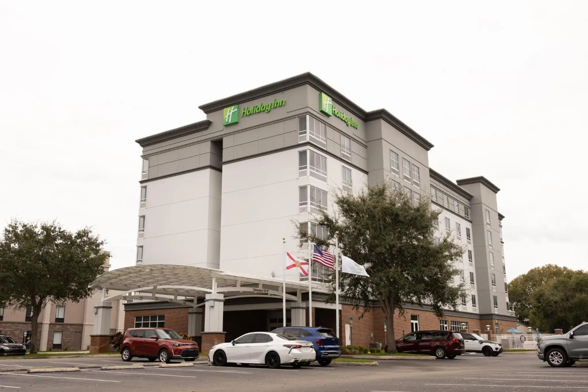 Property building in Holiday Inn Winter Haven by IHG Property building in Holiday Inn Winter Haven by IHG