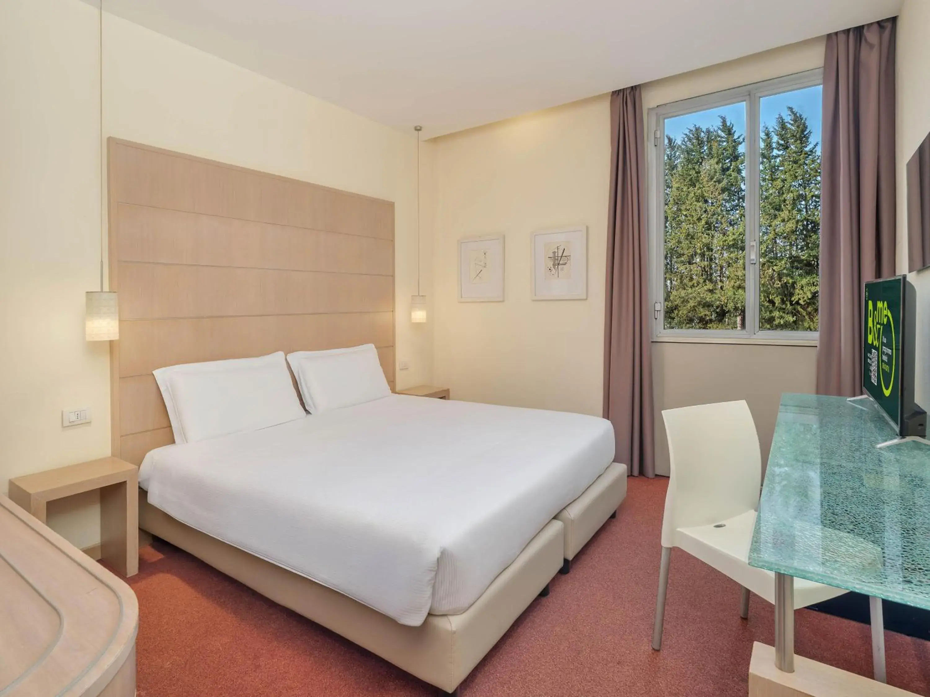 Photo of the whole room, Bed in B&B HOTEL Calenzano First Photo of the whole room, Bed in B&B HOTEL Calenzano First