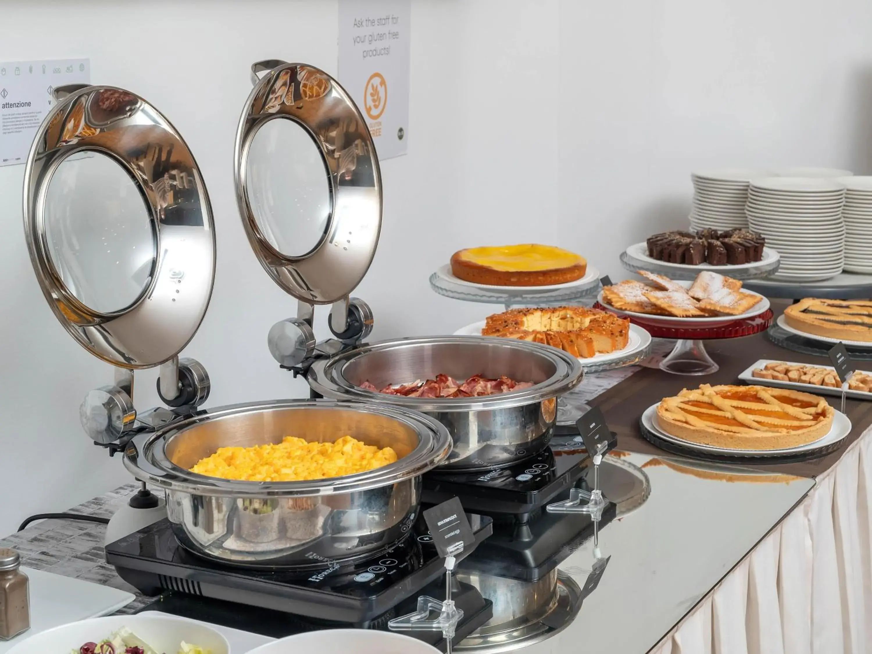 Restaurant/places to eat in B&B HOTEL Calenzano First Restaurant/places to eat in B&B HOTEL Calenzano First