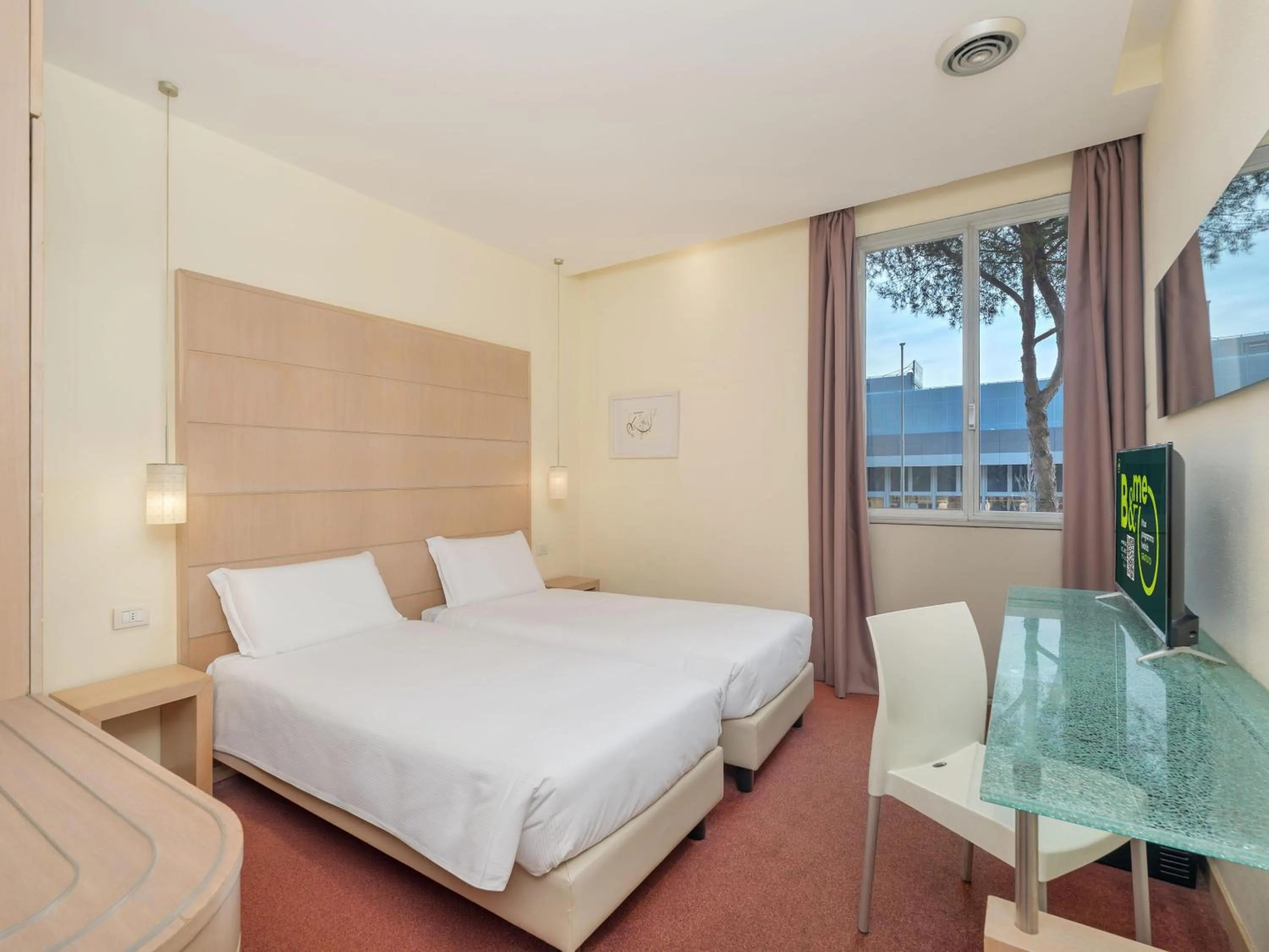 Photo of the whole room, Bed in B&B HOTEL Calenzano First