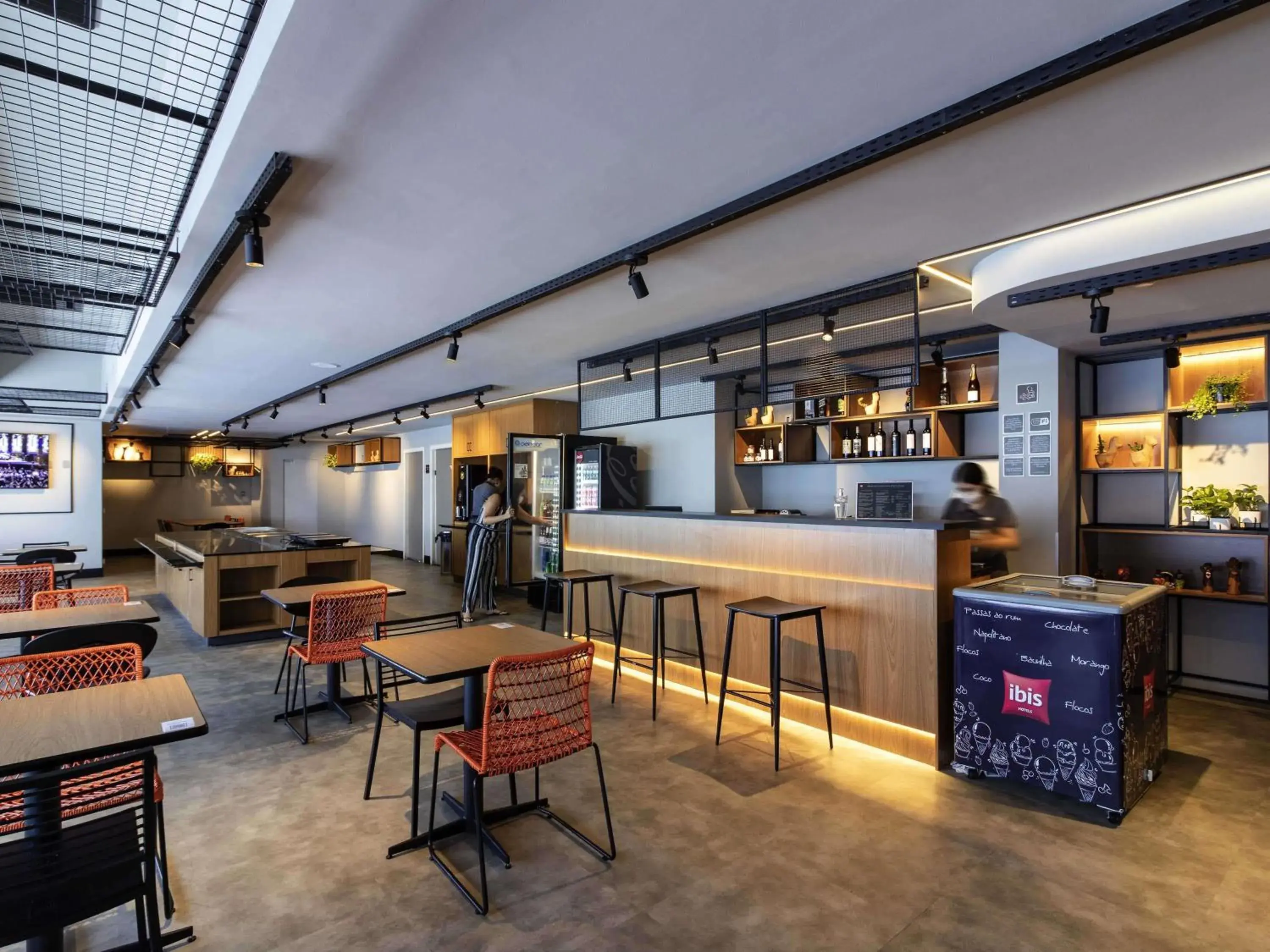 Lounge or bar in ibis Petrolina Lounge or bar in ibis Petrolina