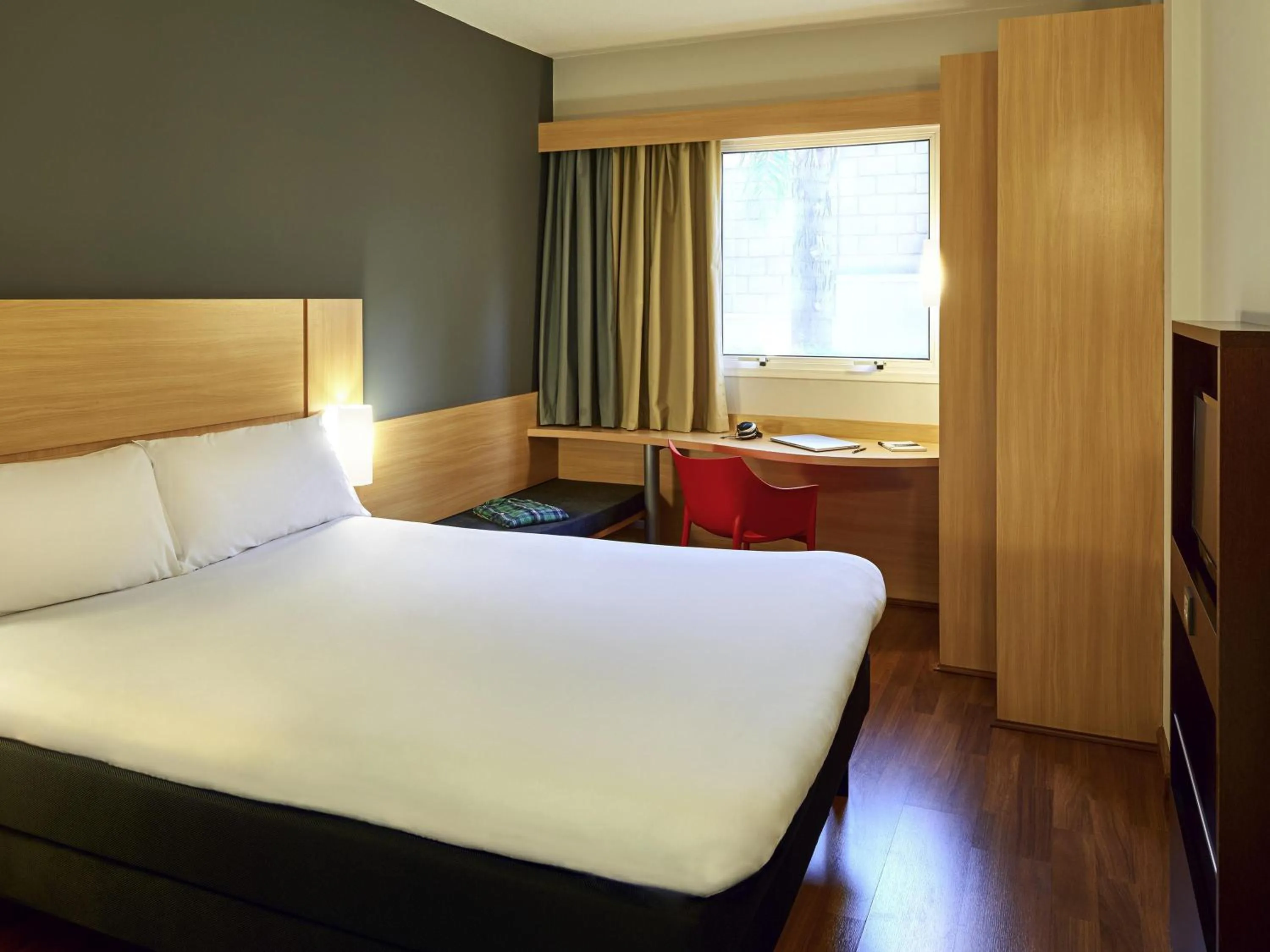 Bedroom, Bed in ibis Sao Jose do Rio Preto