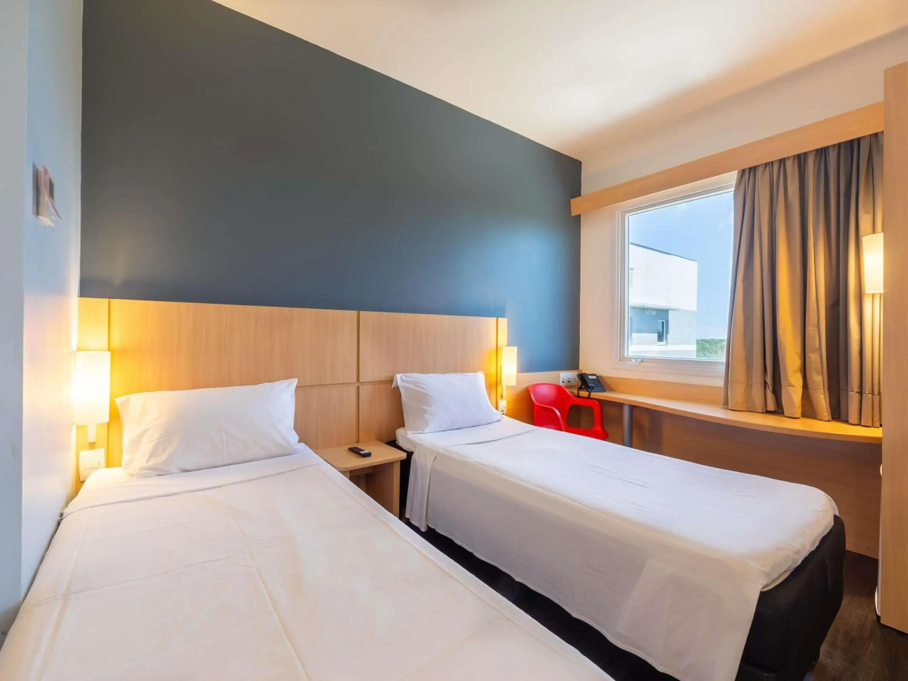 Bedroom, Bed in ibis Manaus Aeroporto Bedroom, Bed in ibis Manaus Aeroporto